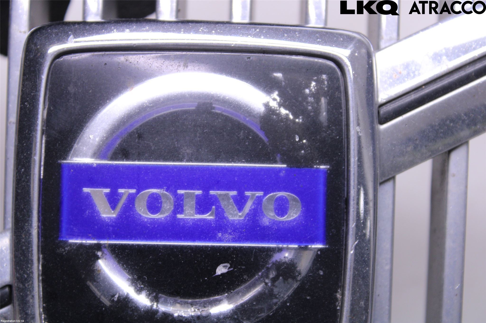 Volvo S70/V70/XC  97-00 Grill Komp
