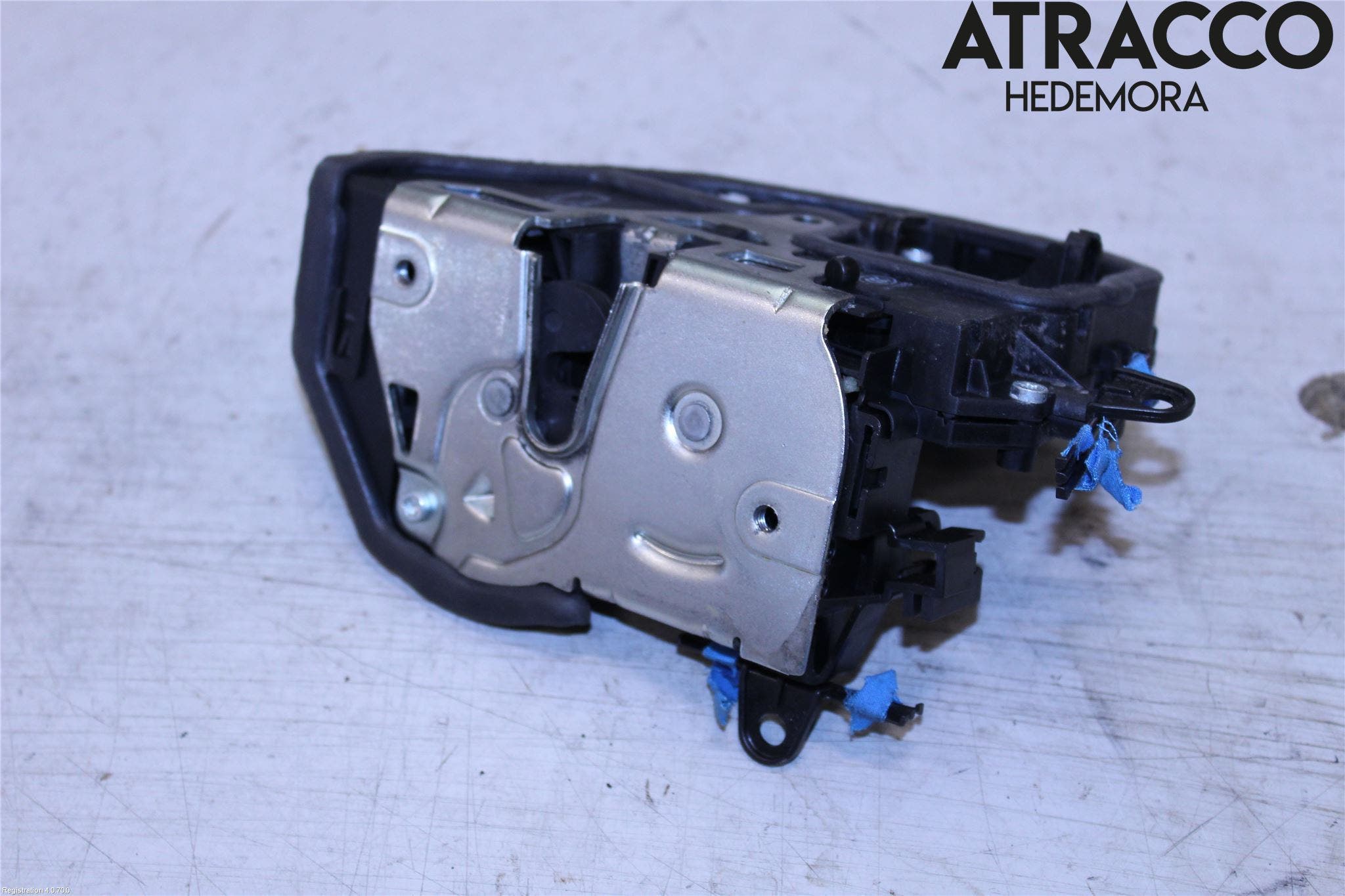 BMW X1 E84 10-15 Låskista-Dörrlås