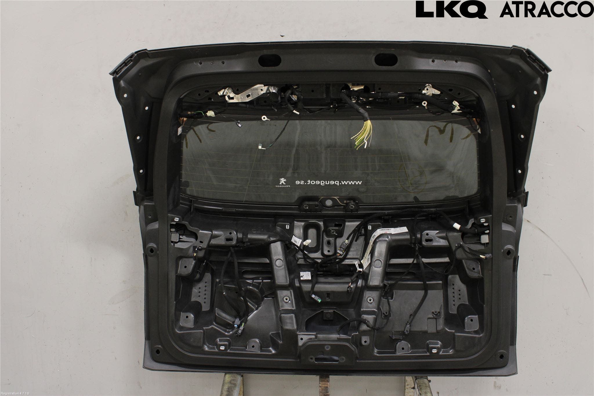 Peugeot 3008 17-24 Baklucka Kombi