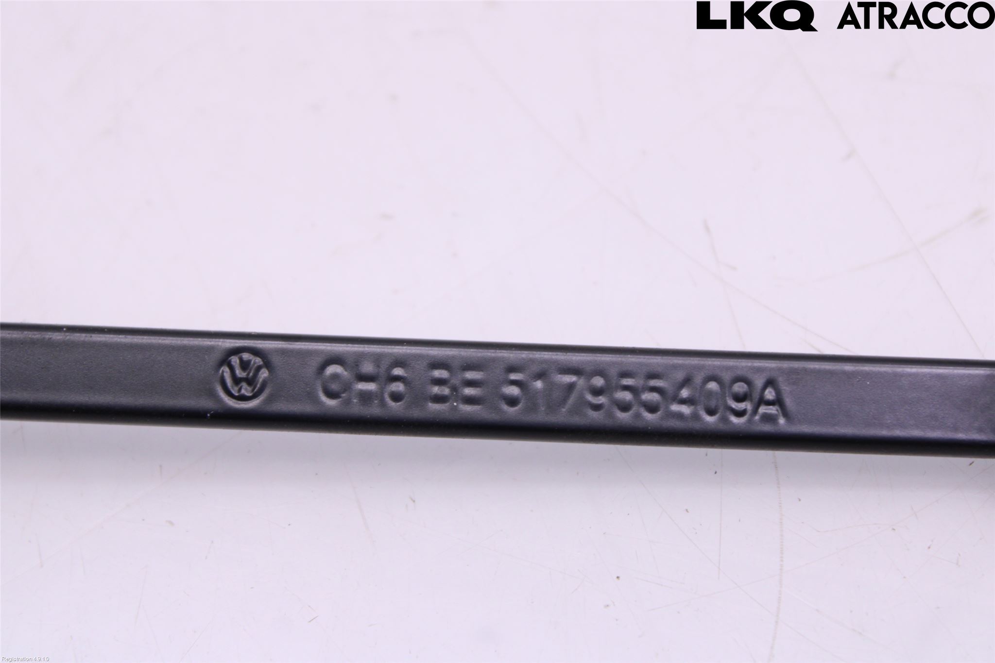 Volkswagen VW GOLF SPORTSVAN 15-20 Torkararm Armar Vindruta
