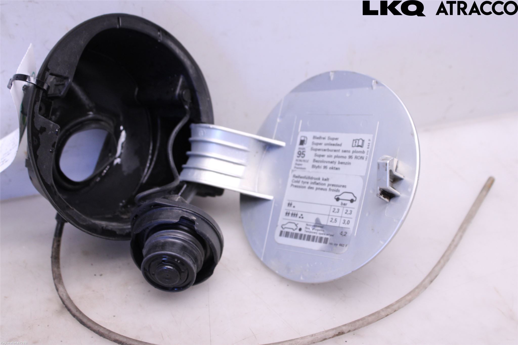 Volkswagen VW GOLF PLUS/CROSS GOLF 04-14 Tanklucka