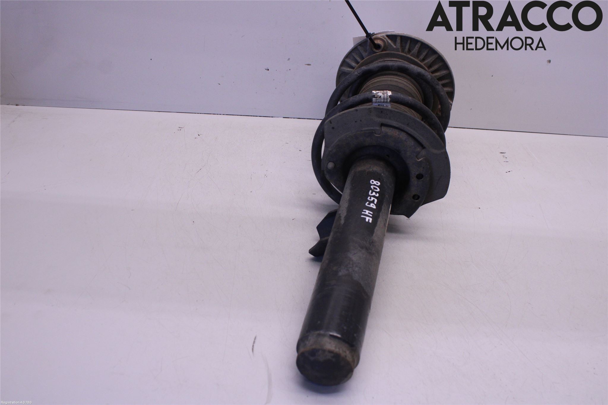 BMW 4 F32/F33/F82/F83 13-20 Fjäderben Fram Höger