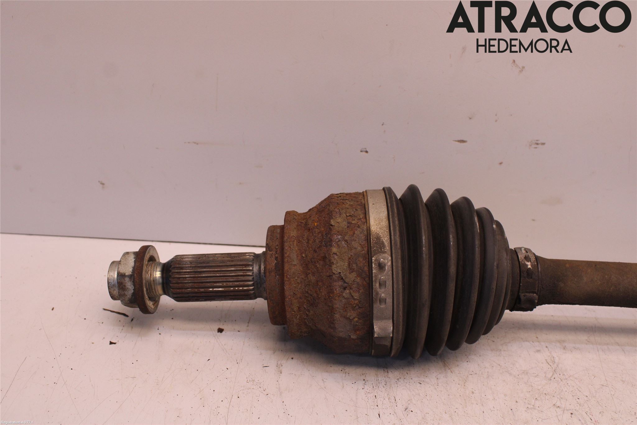 Mitsubishi OUTLANDER 13-21 Drivaxel Fram Vänster