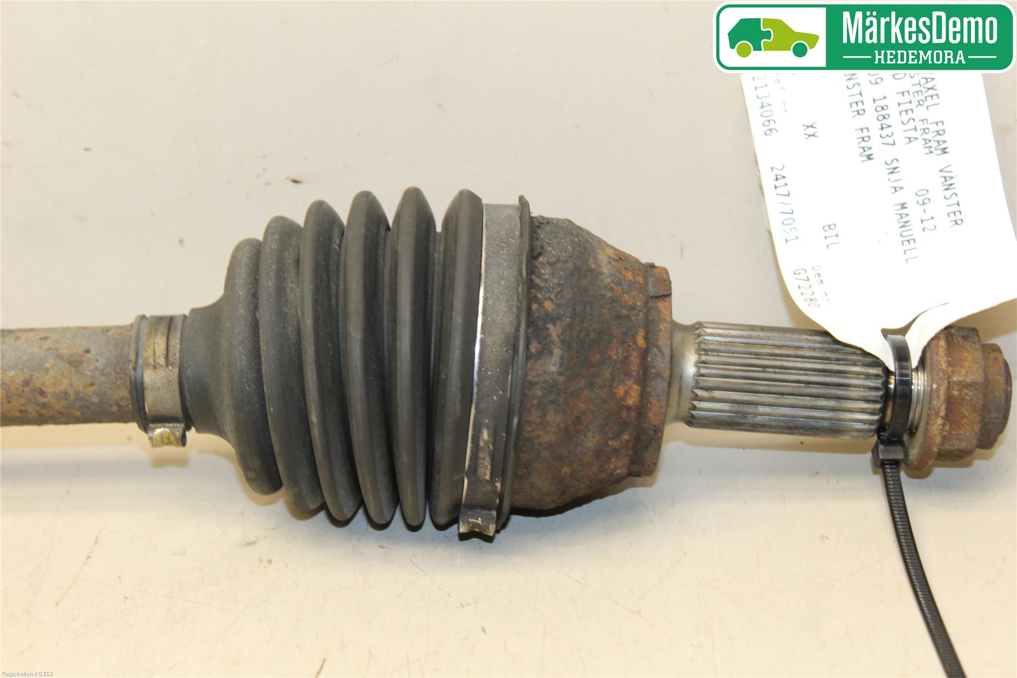 Ford FIESTA 09-12 Drivaxel Fram Vänster