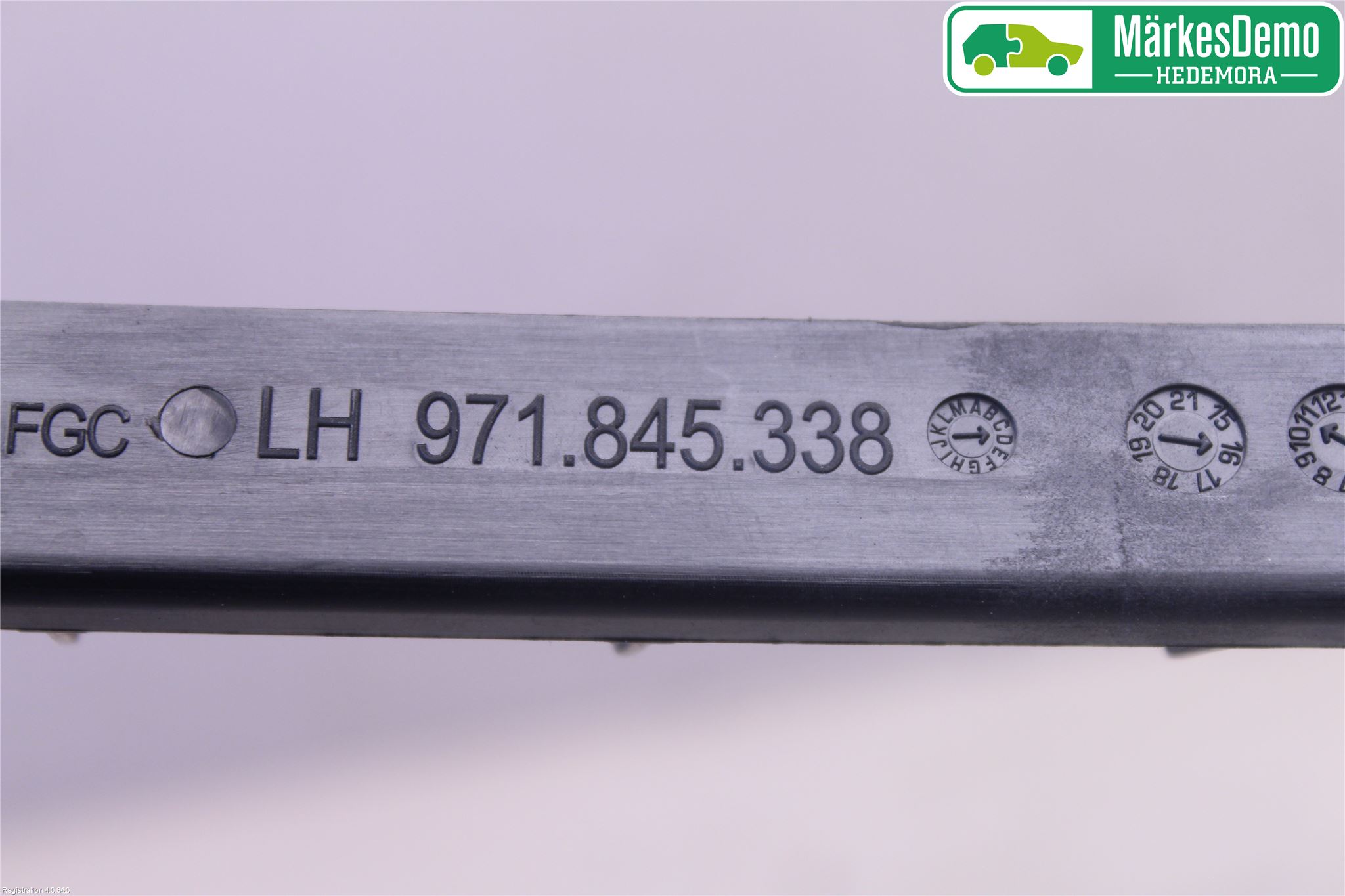 Porsche PANAMERA 09- Dörruta Bak Lilla Vä