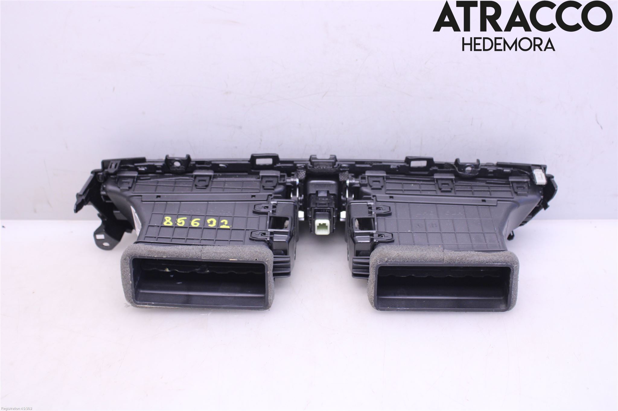 Kia OPTIMA 16-20 Defrosterkanal-Munstycke