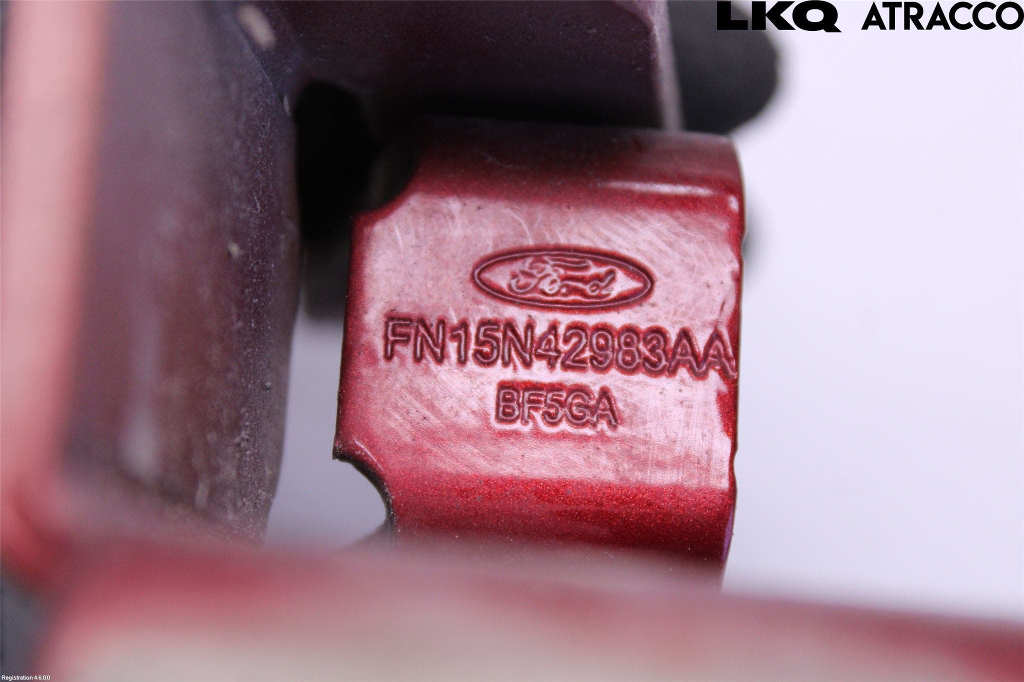 Ford ECOSPORT 17- Bakluckegångjärn Vä