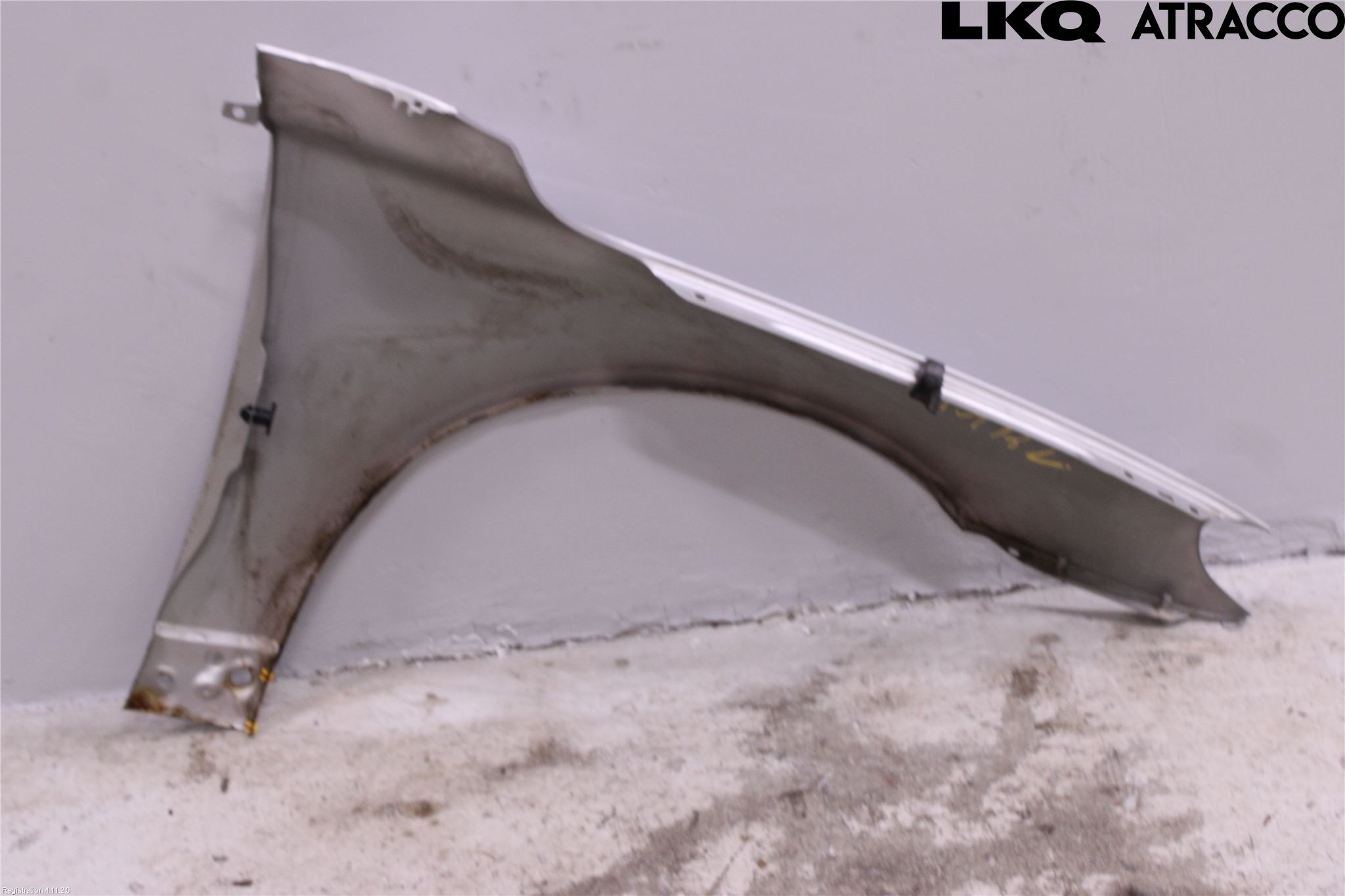 Volvo V70 08-13 Skärm Fram Vänster