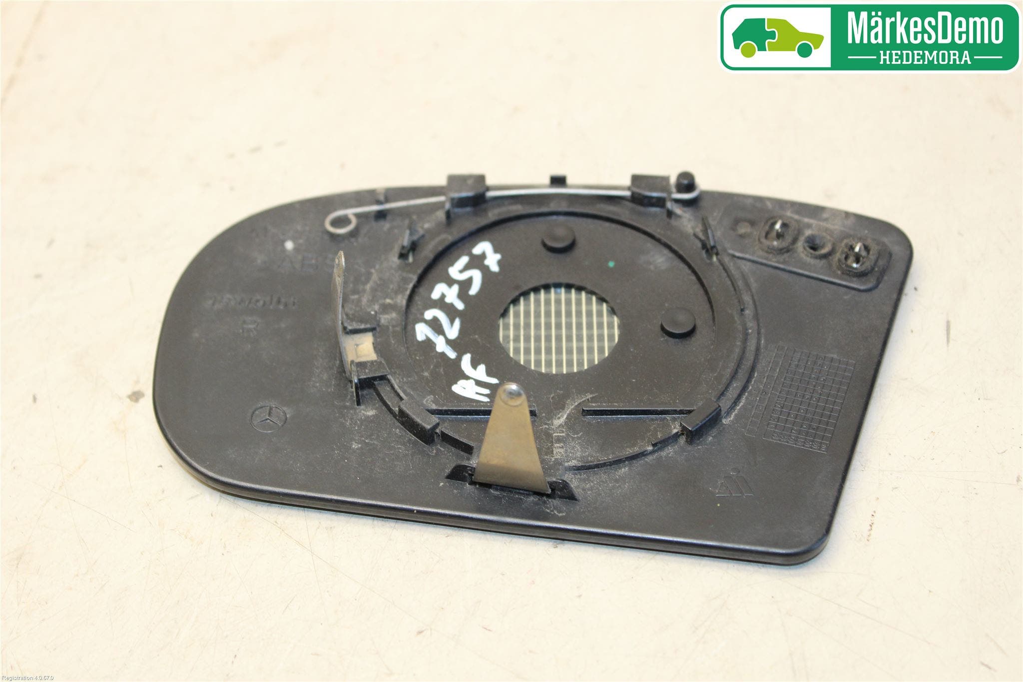 Mercedes-Benz MB C (203) 00-07 Spegelglas Hö