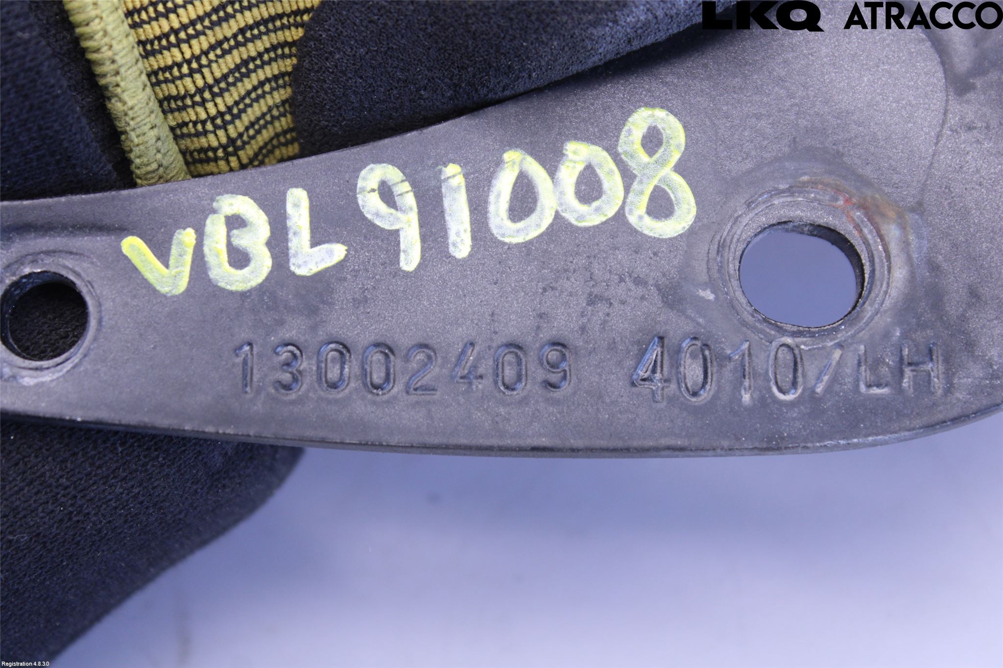 Ford KUGA 08-12 Bakluckegångjärn Vä