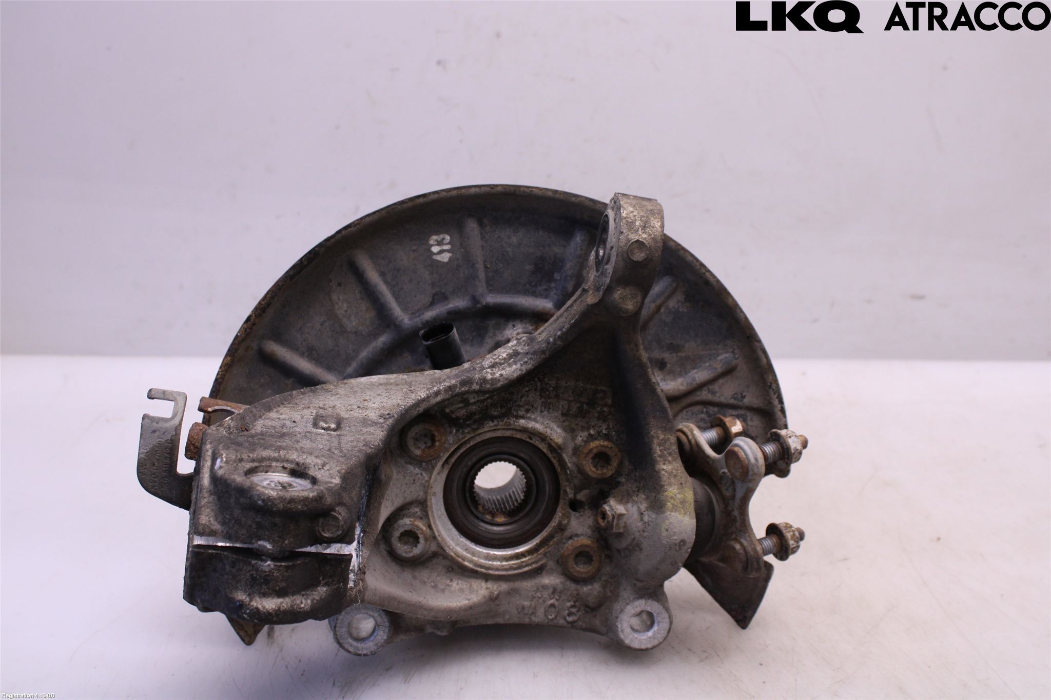 Volkswagen VW PASSAT 11-14 Styrspindel Lagerhus Hö