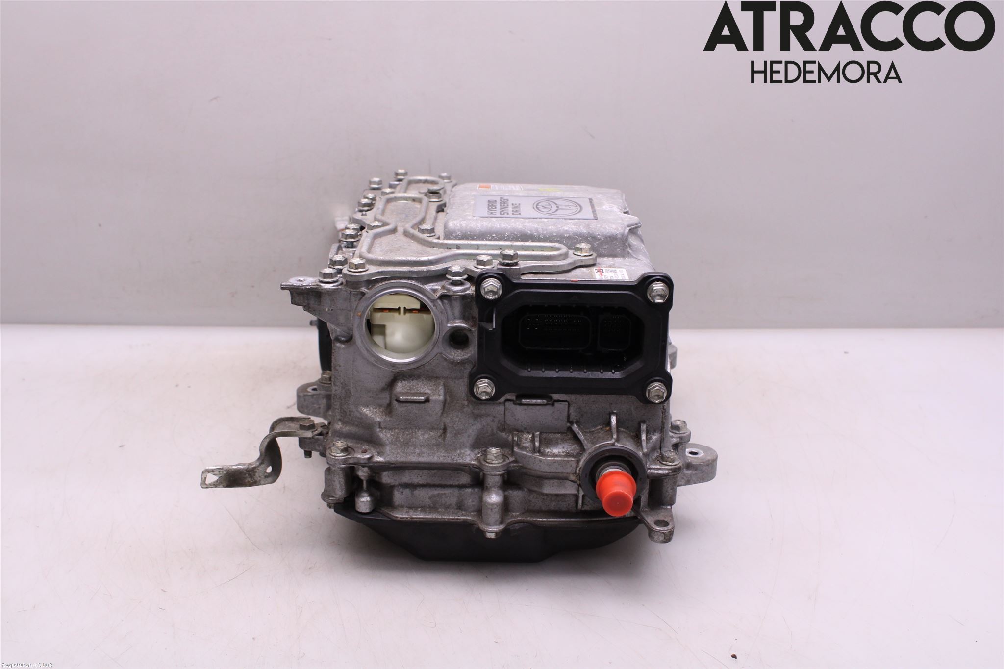Toyota YARIS XP130 15-20 Hybridconverter