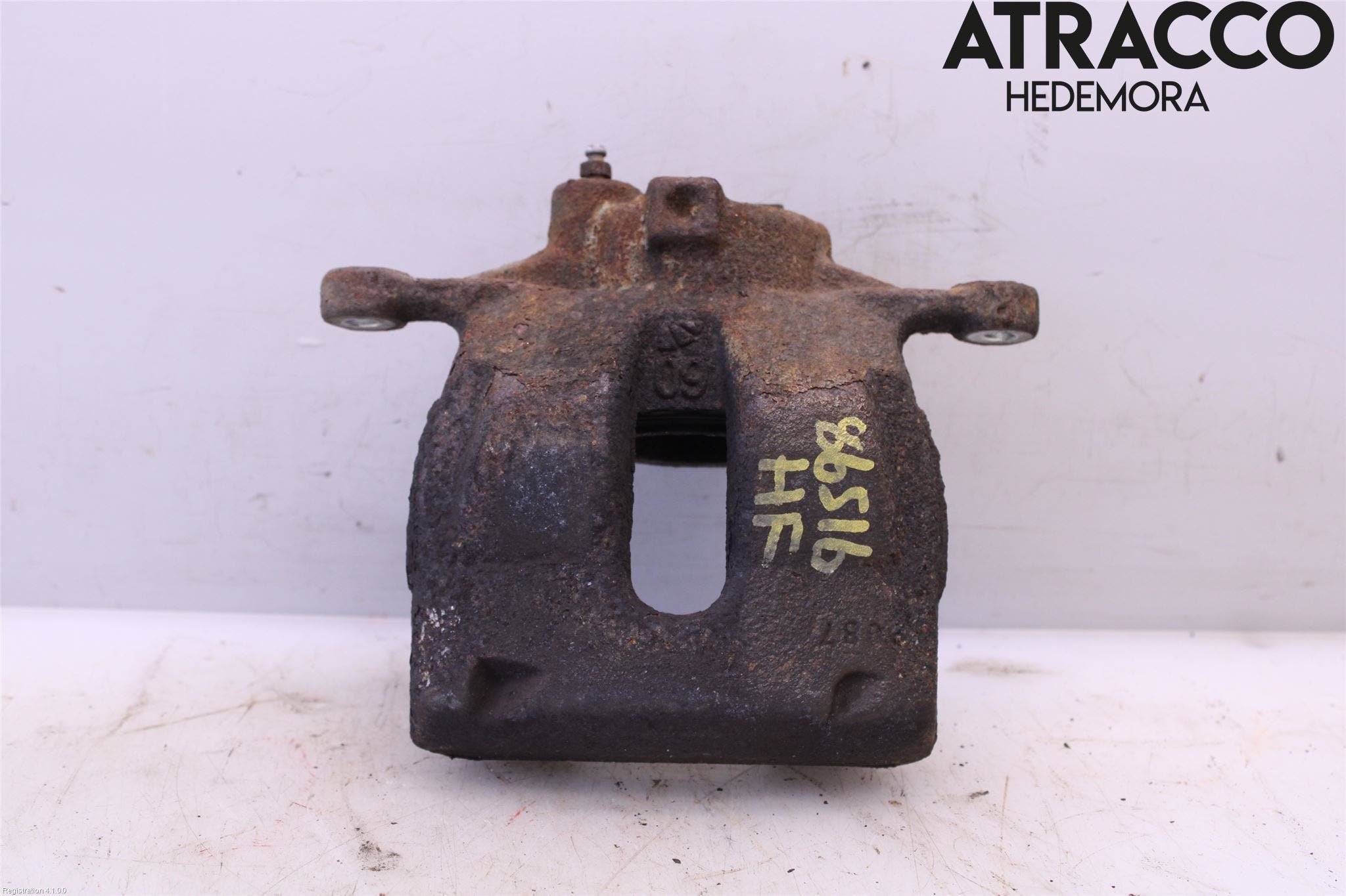 Toyota C-HR 16-23 Bromsok Fram Höger