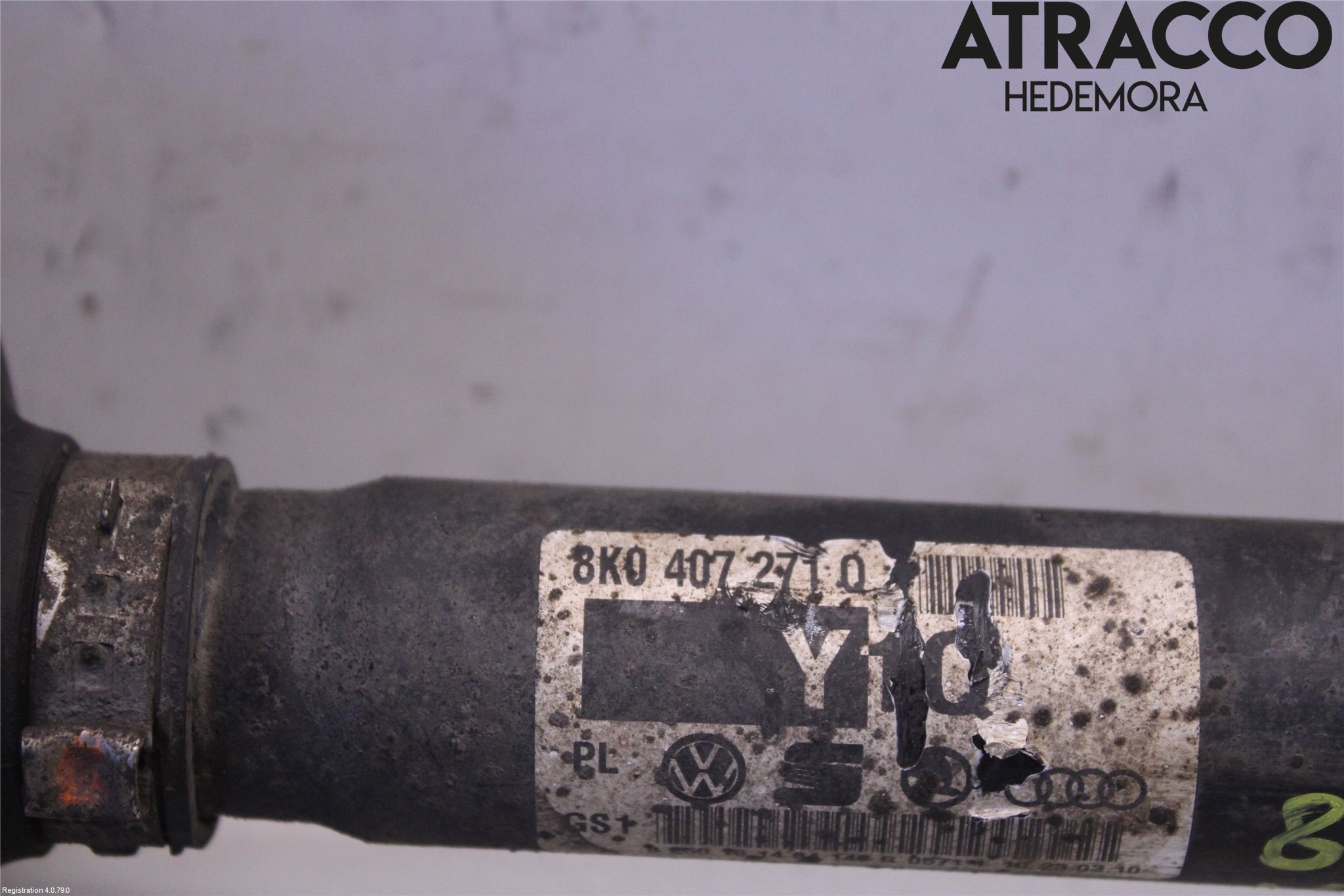 Audi A4/S4 08-11 Drivaxel Fram Vänster