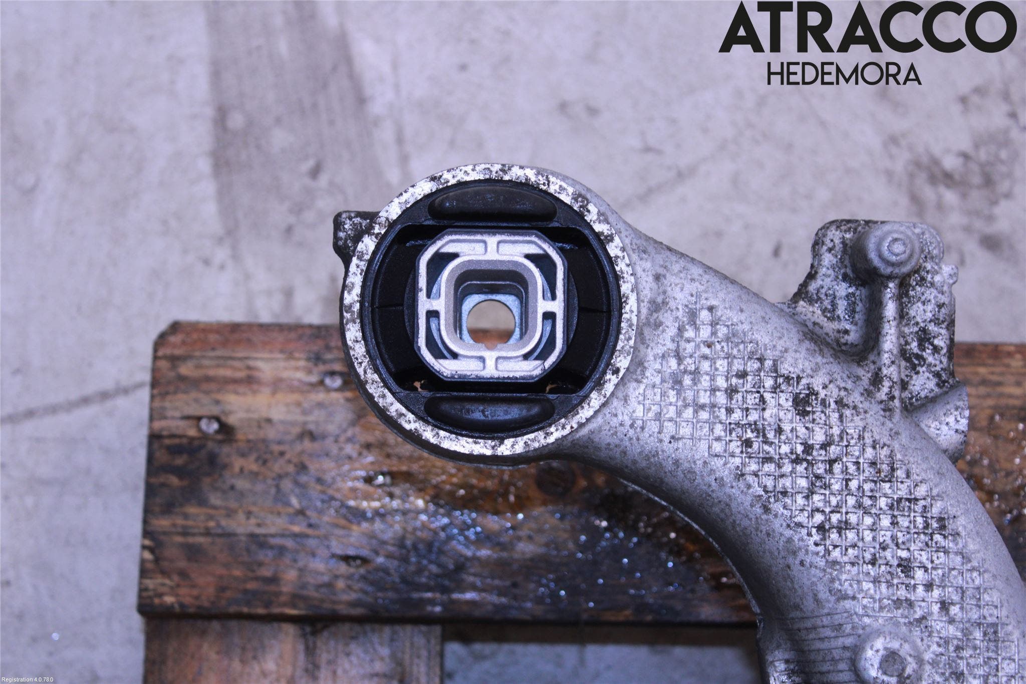 BMW 5 F10/F11/F18 09-17 Bakaxelbalk