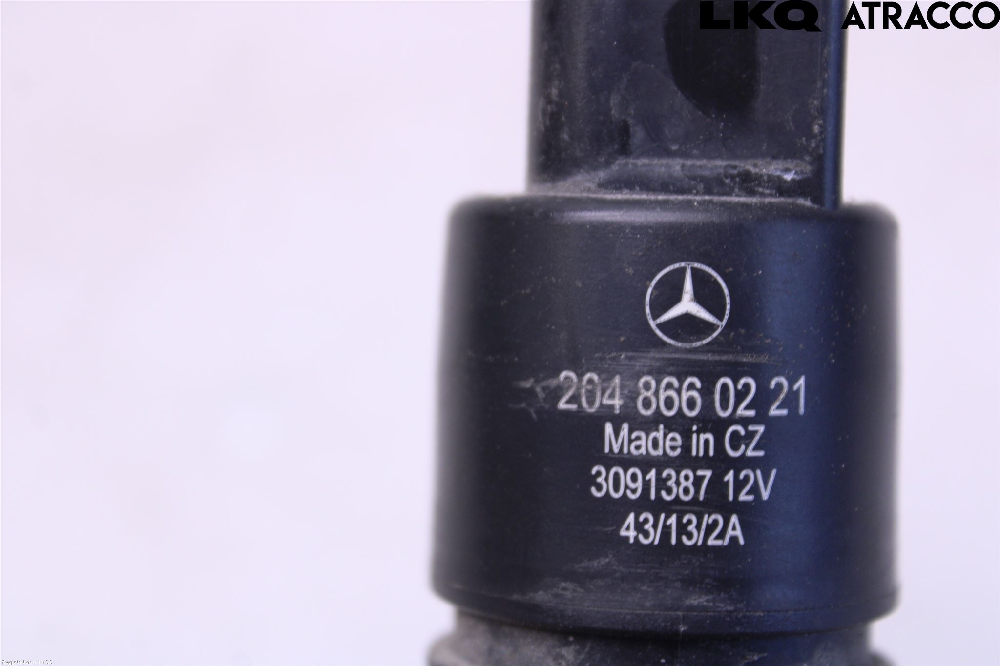 Mercedes-Benz MB E-KLASS (W212) 09-16 Spolarpump Vindruta