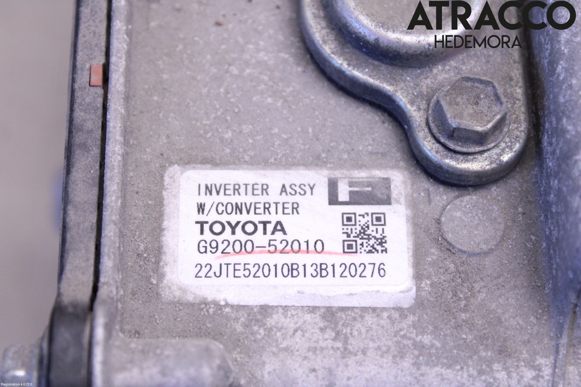 Toyota YARIS XP130 12-14 Hybridconverter