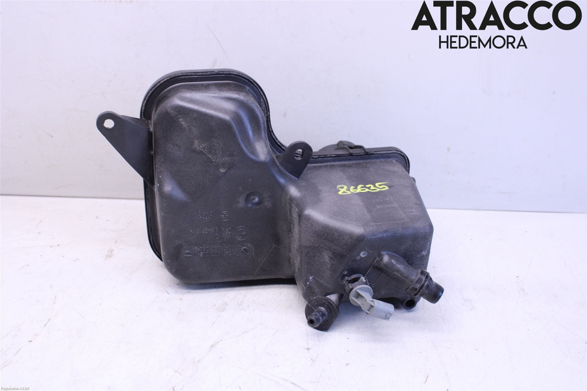 BMW 5 E60/61 Sed/Tou 02-10 Expansionstank