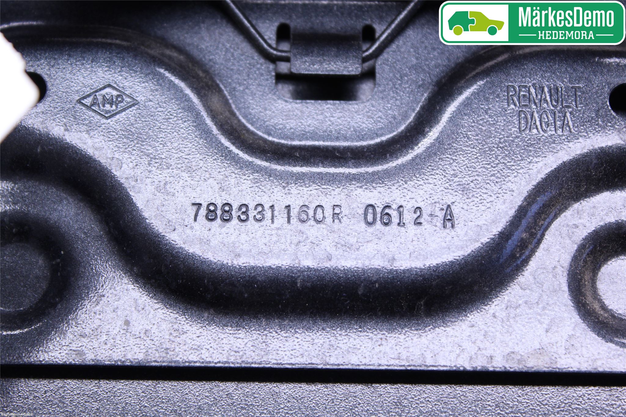 Dacia LODGY 12-18 Tanklucka
