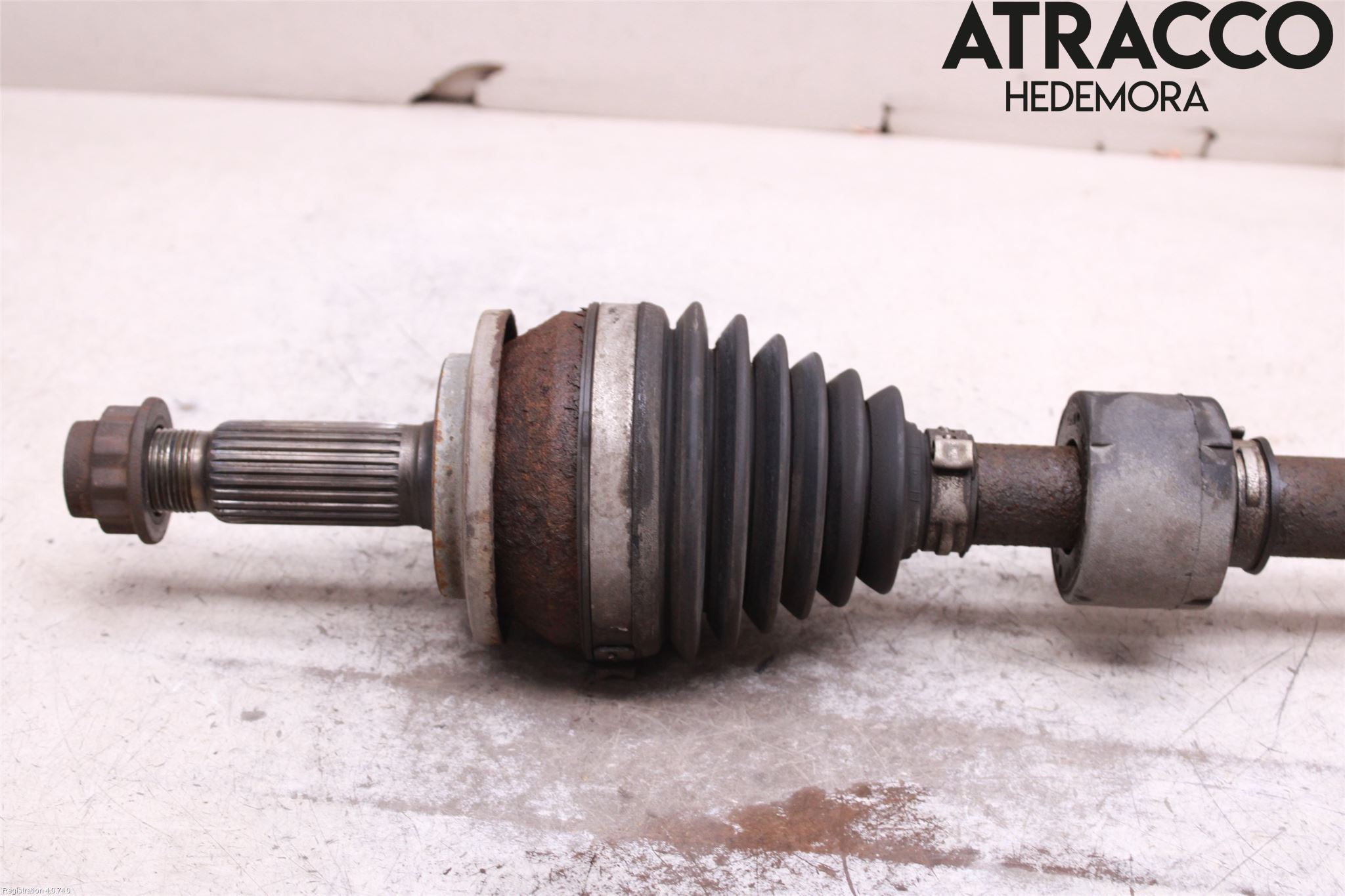 Toyota AVENSIS 09-15 Drivaxel Fram Vänster