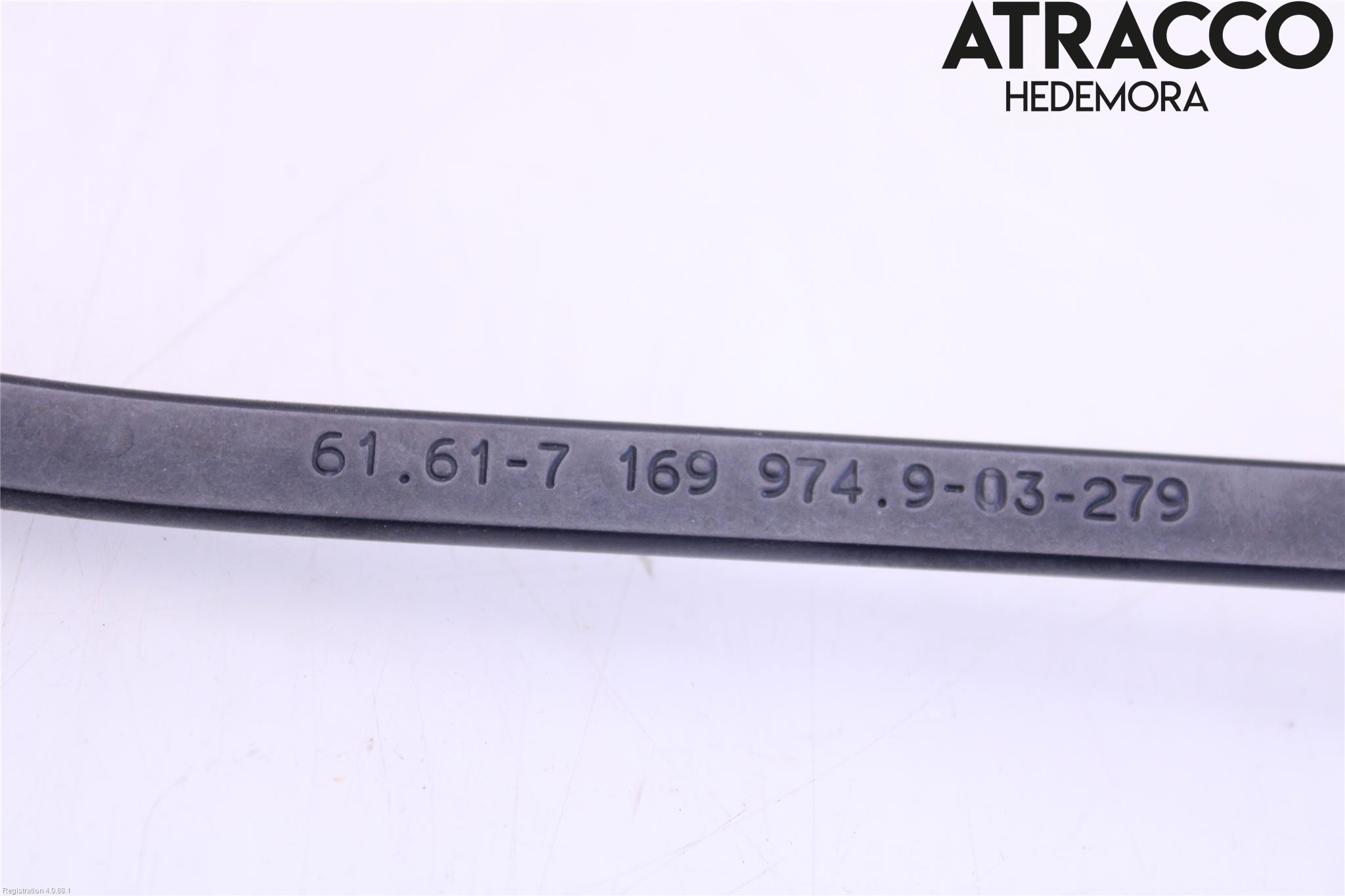 BMW 1 E82/88 Coupé/Cab 06-13 Torkararm Armar Vindruta