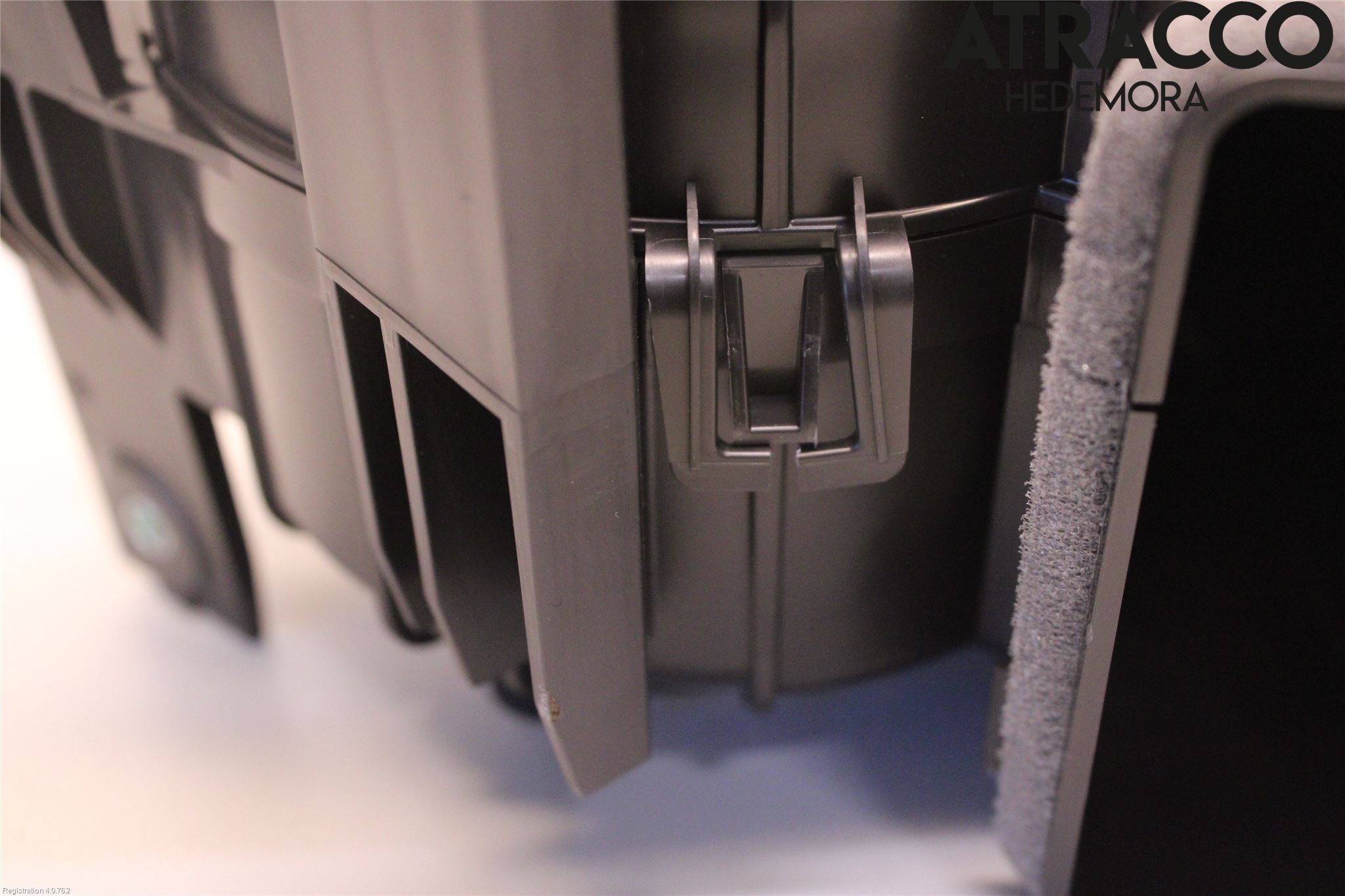 Lexus UX/300e 19- Kylfläkt El