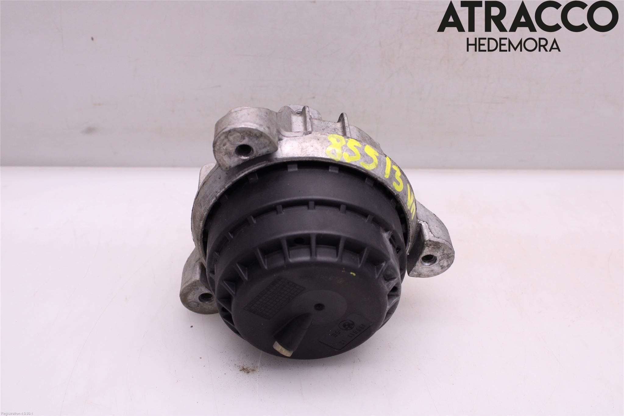 BMW 5 F10/F11/F18 09-17 Motorfäste