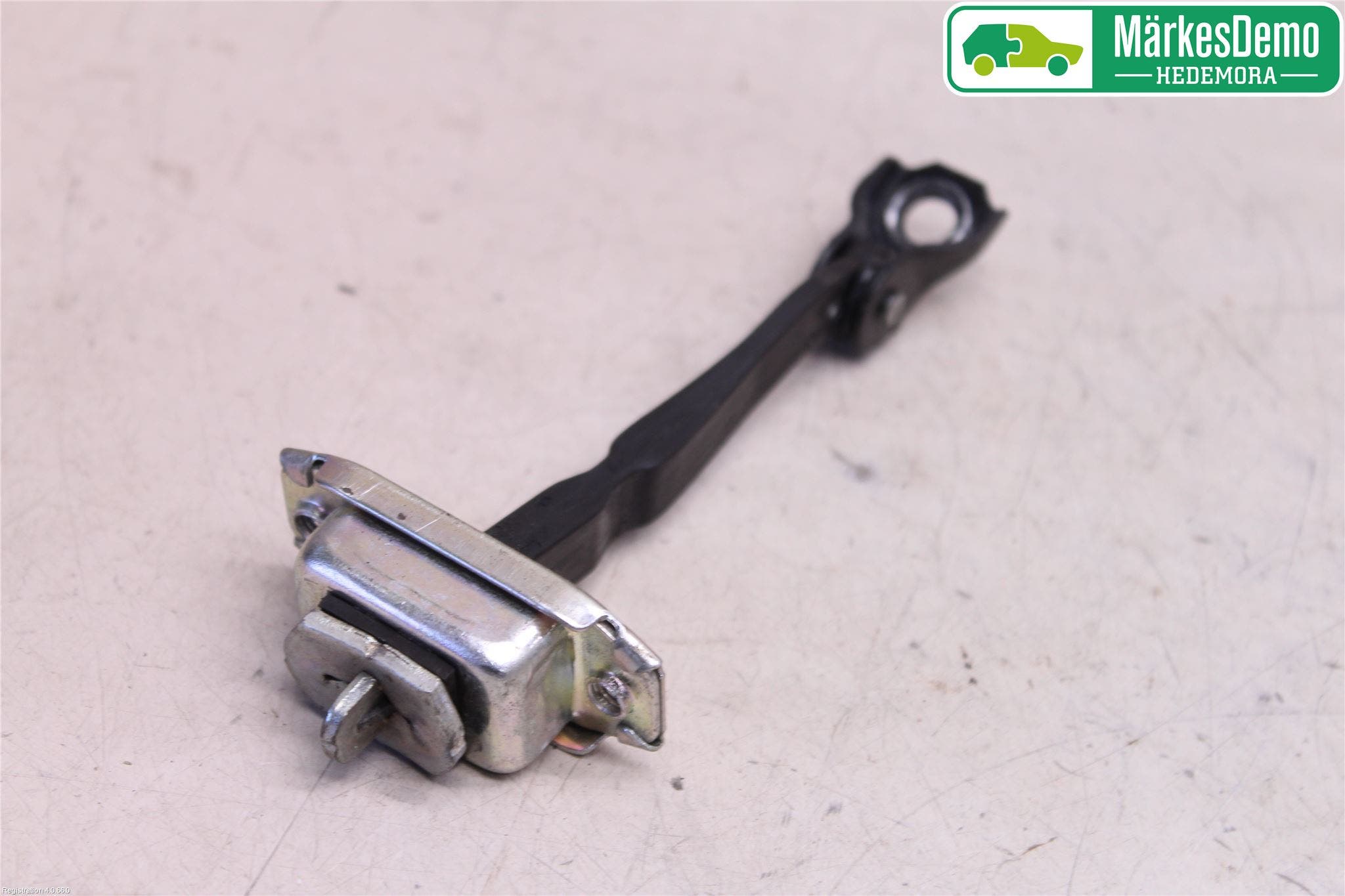 Nissan QASHQAI 14-17 Dörrstopp