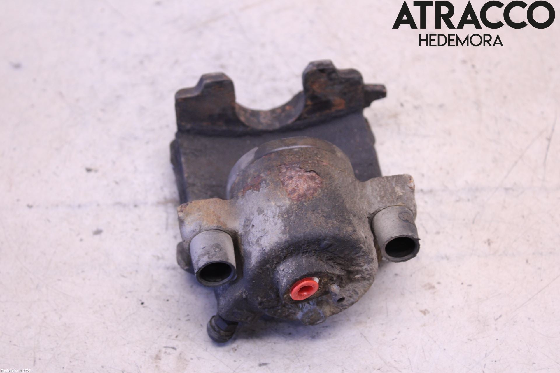 Volkswagen VW JETTA VI 11- Bromsok Fram Höger