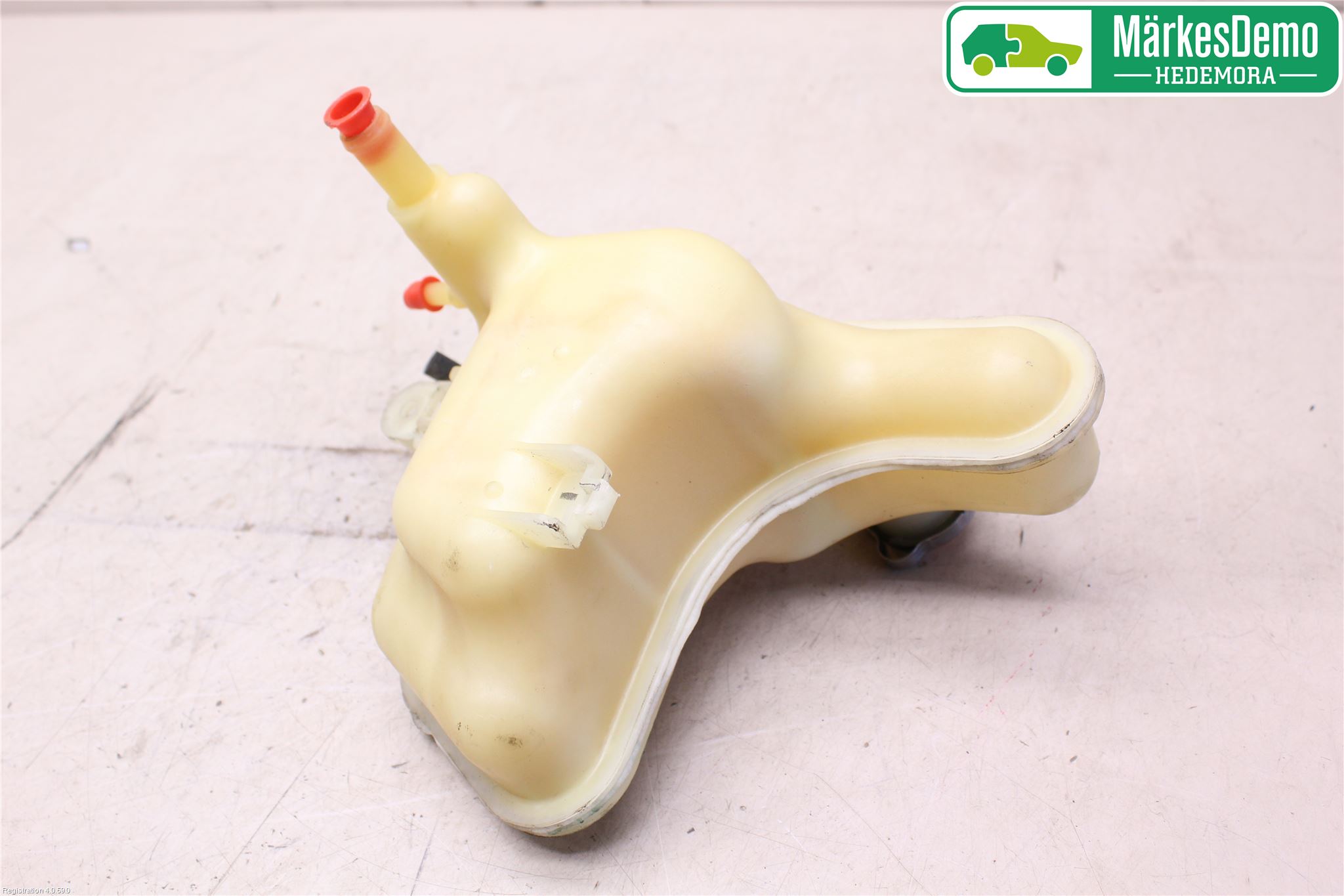 Mitsubishi OUTLANDER 07-12 Expansionstank