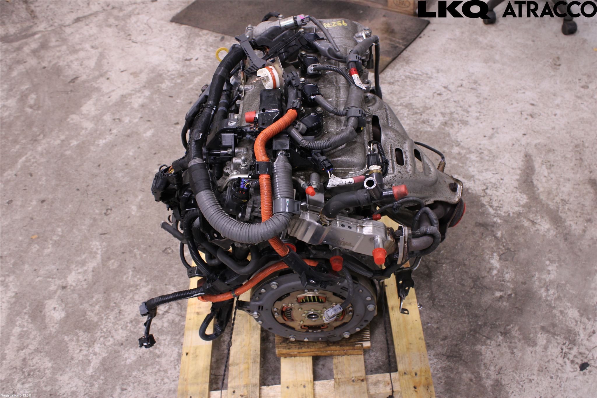 Toyota PRIUS+ ZVW40 12-20 Motor Bensin