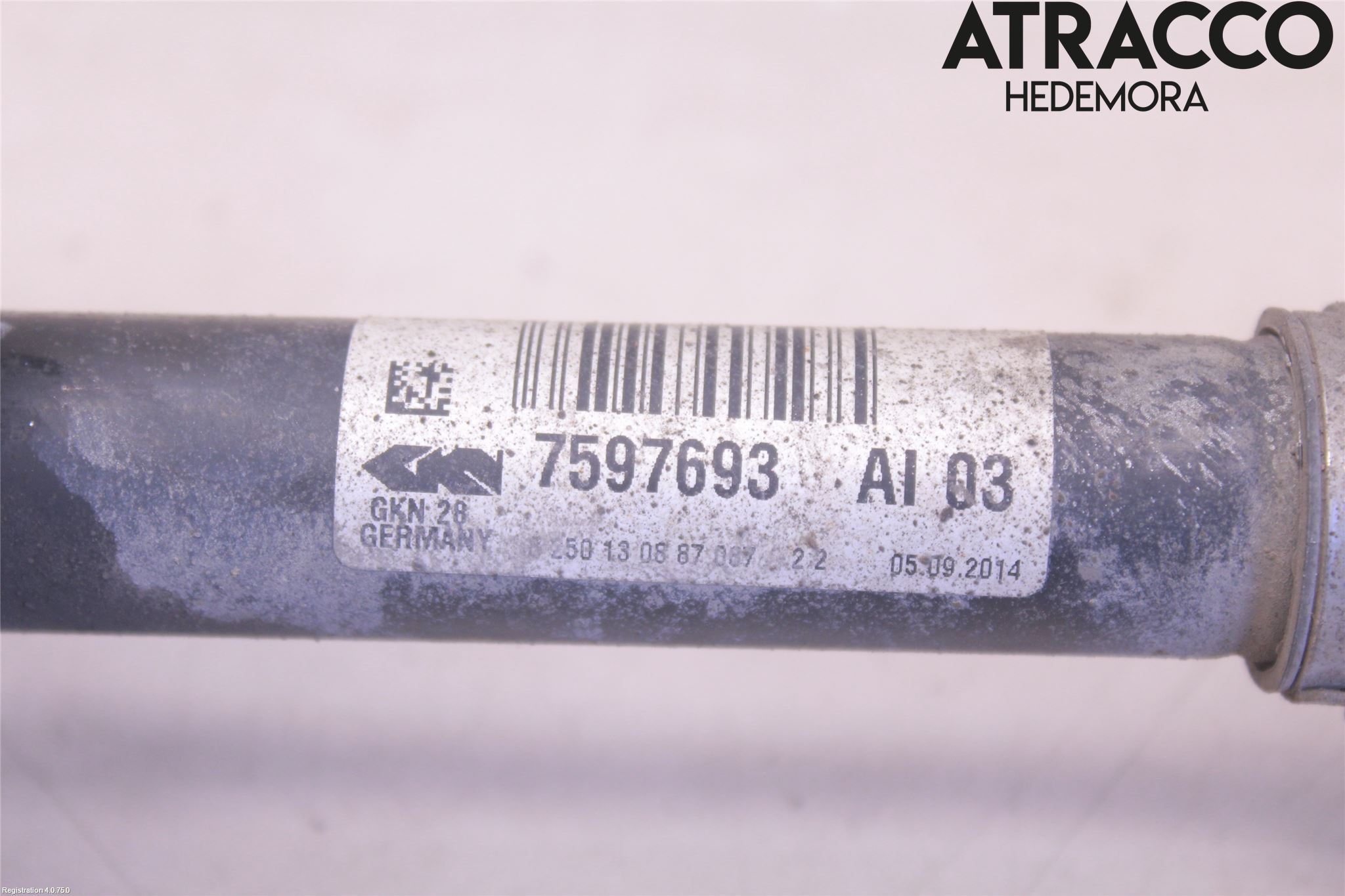 BMW 4 F32/F33/F82/F83 13-20 Drivaxel Fram Vänster