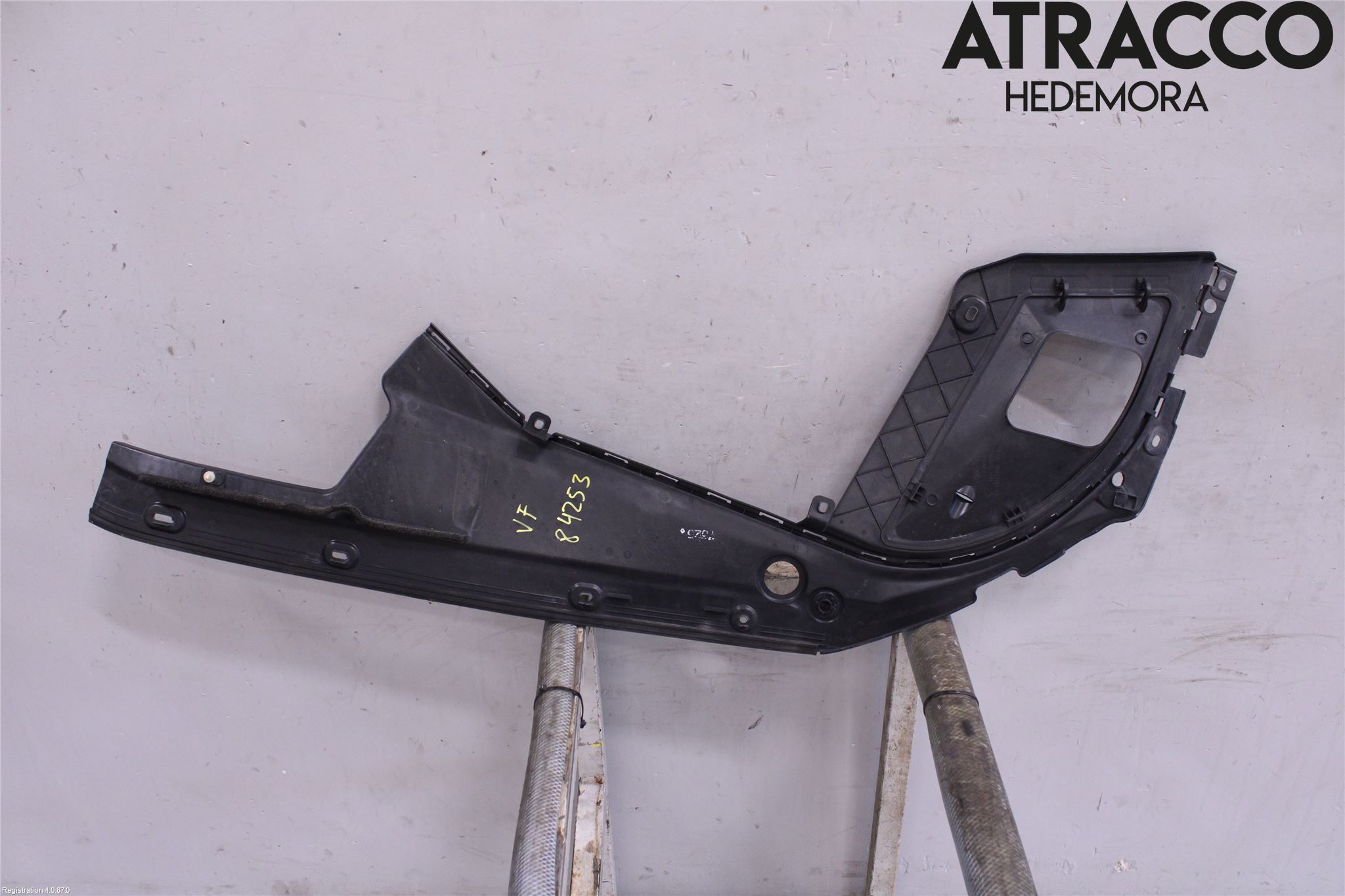 BMW 5 GT F07 09-17 Täckplast Front