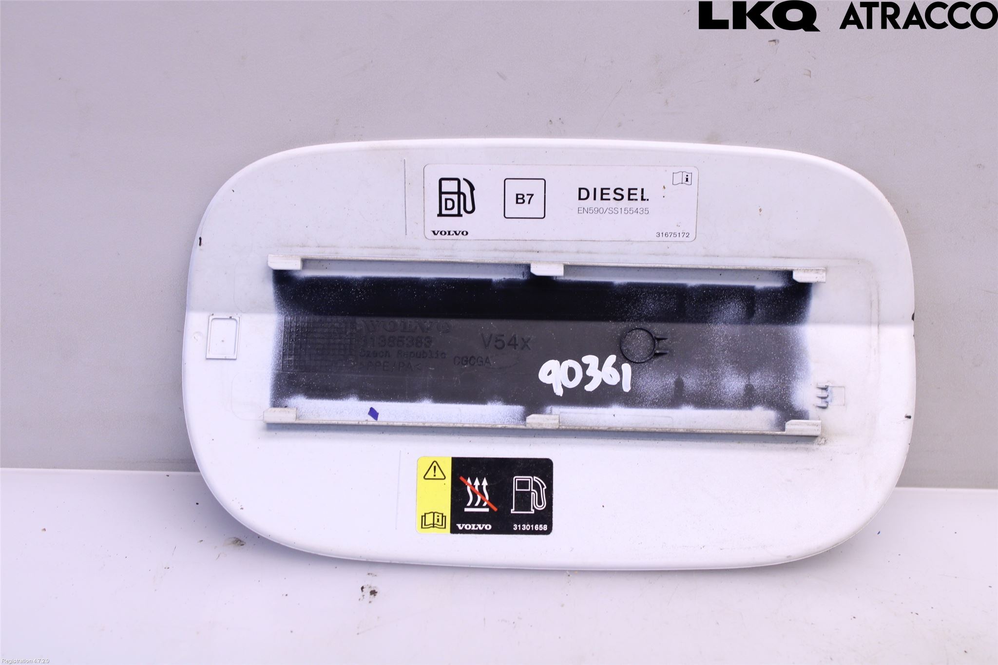 Volvo V90 17->> Tanklucka