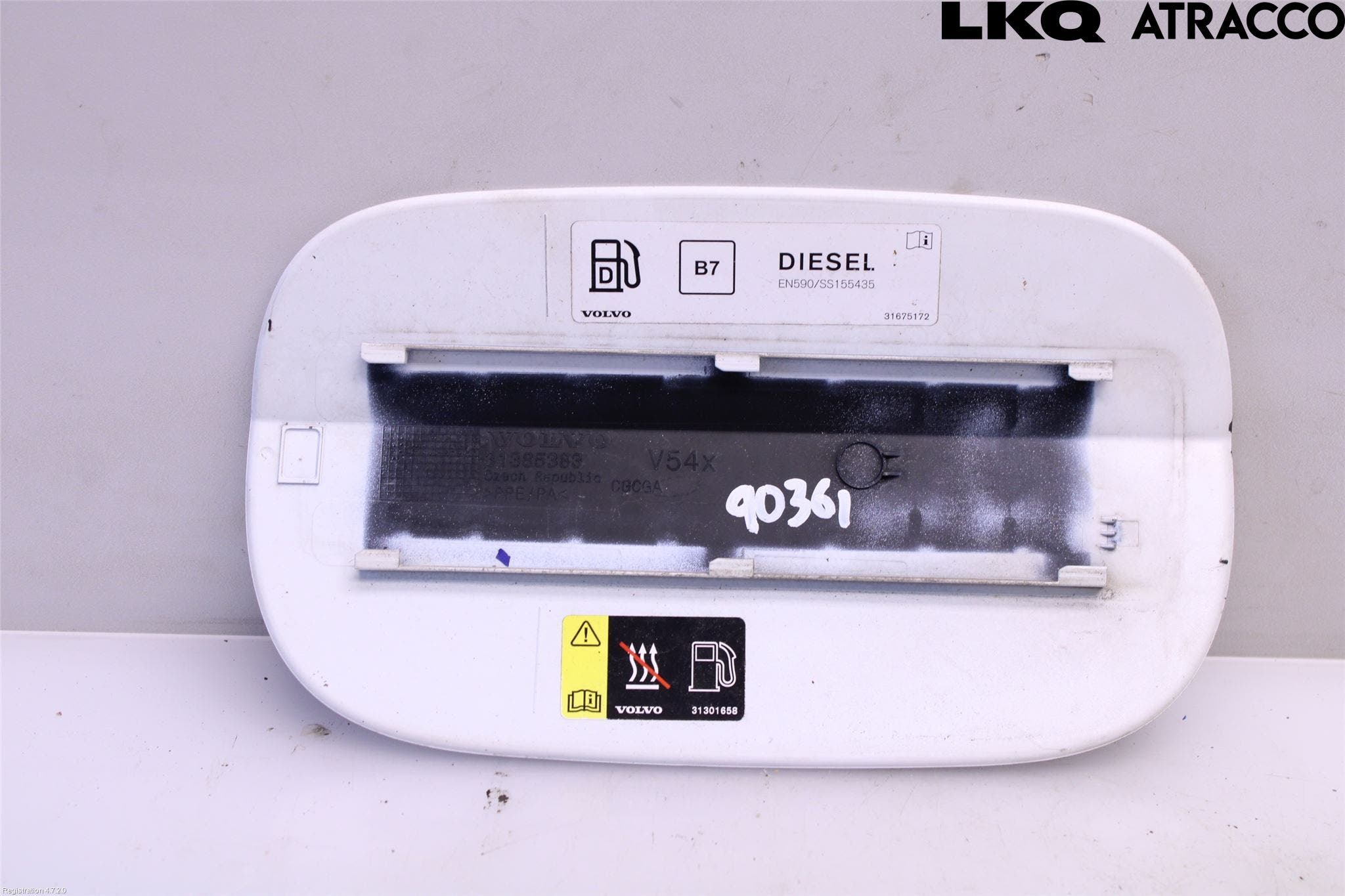 Volvo V90 17->> Tanklucka