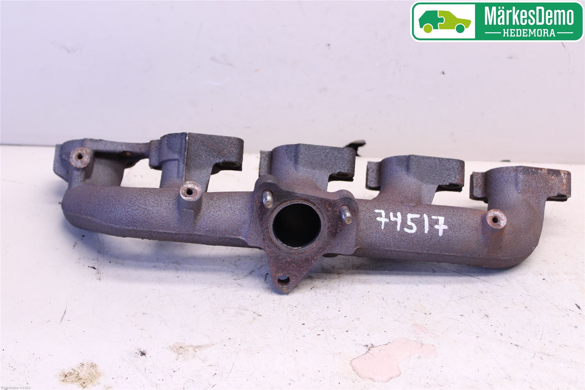 Ford TRANSIT    06-13 Grenrör Avgas