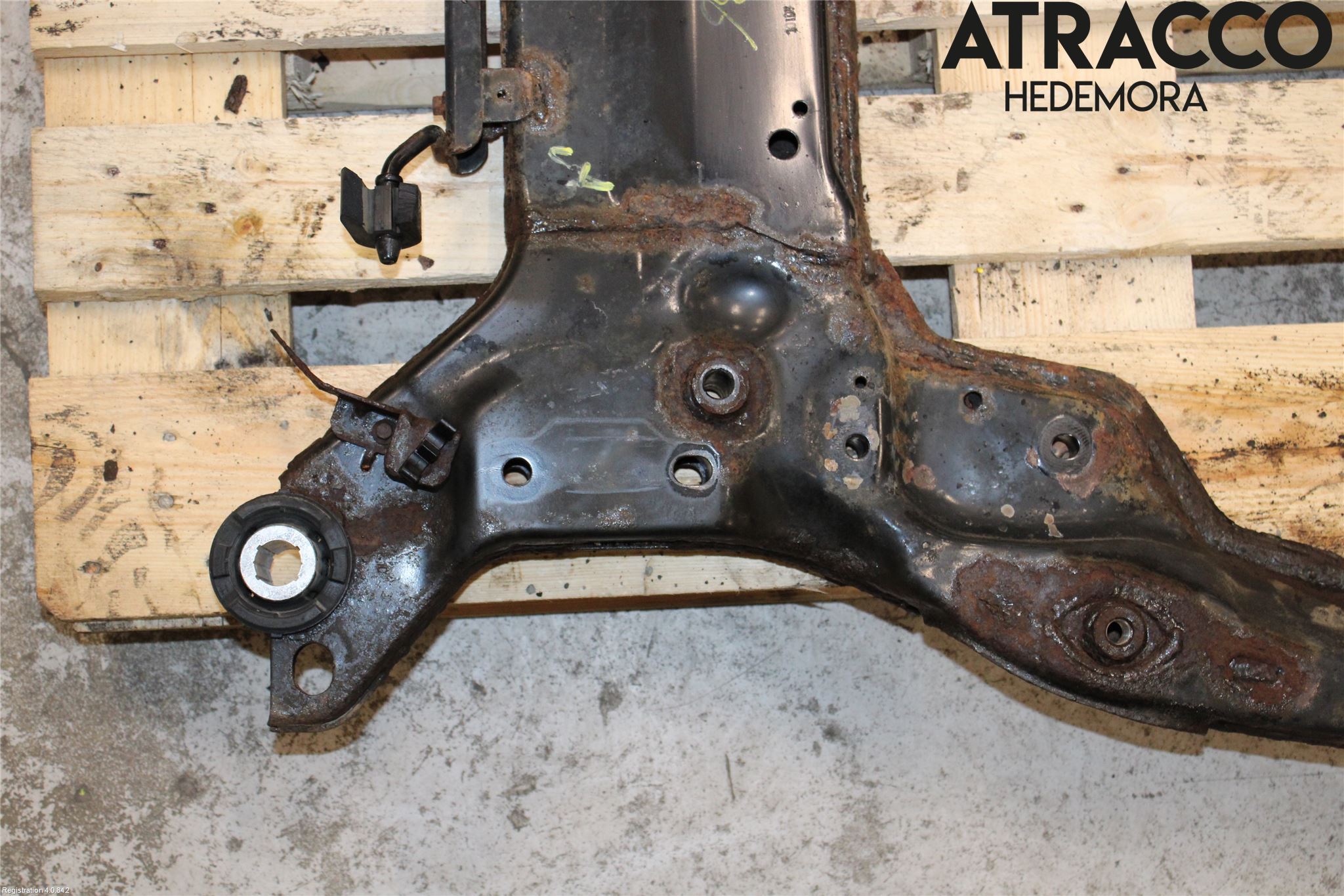 Volvo V70 08-13 Framvagnsbalk