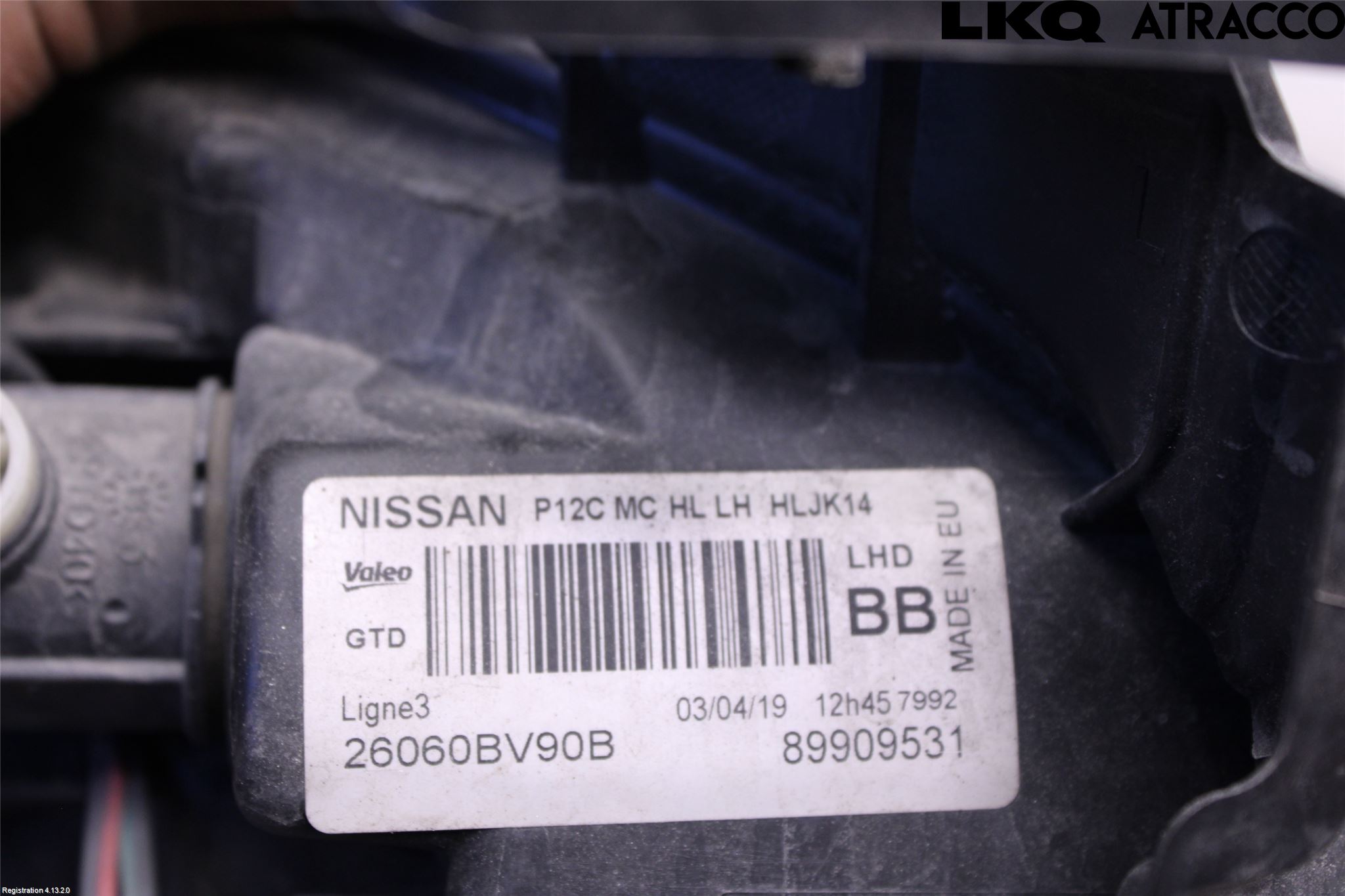 Nissan JUKE 14-19 Strålkastare Vänster