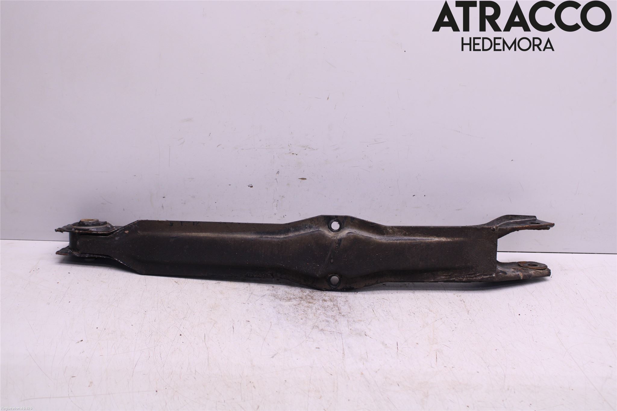 Alfa 33 Bärarm Fram Undre Hö