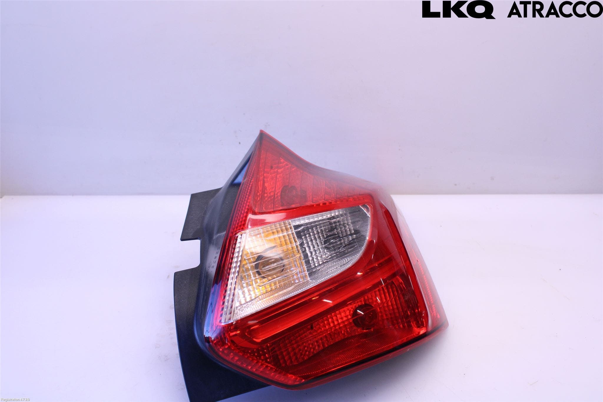 Ford FOCUS 11-14 Bakljus Höger