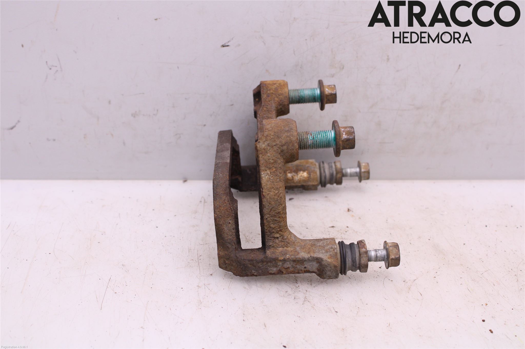 Mazda CX-5 12-17 Bromsokshållare