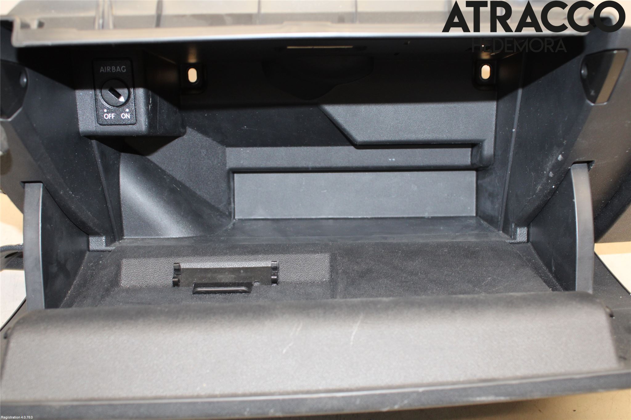 Audi A1/S1 11-18 Handskfack