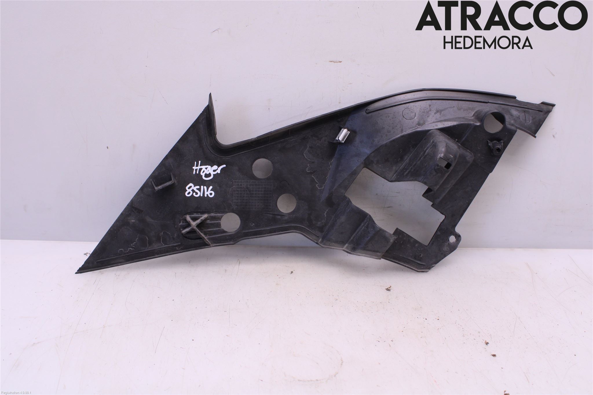 Audi A6 F2/C8 19- Täckplast Front