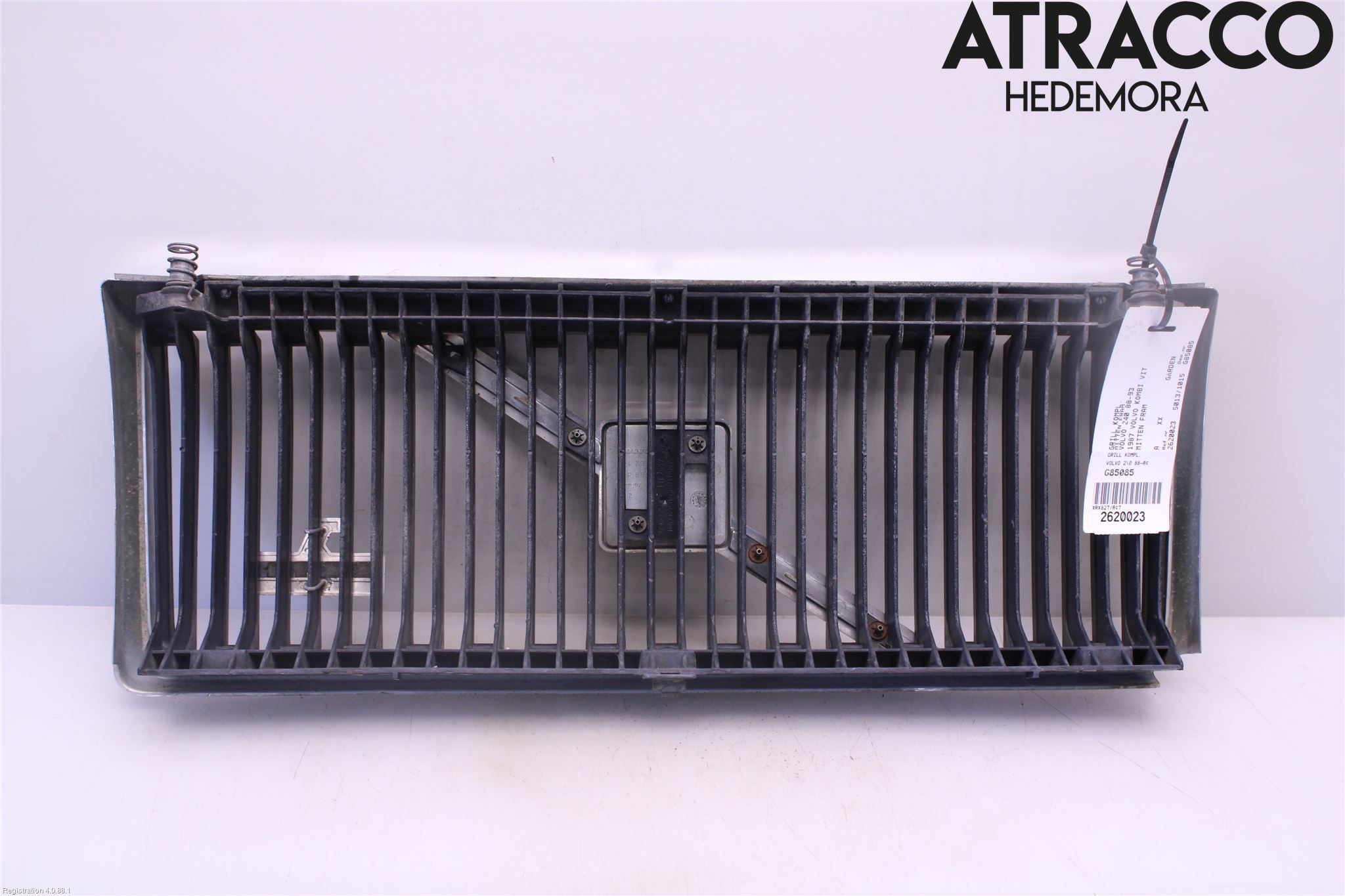 Volvo 240 88-93 Grill Komp