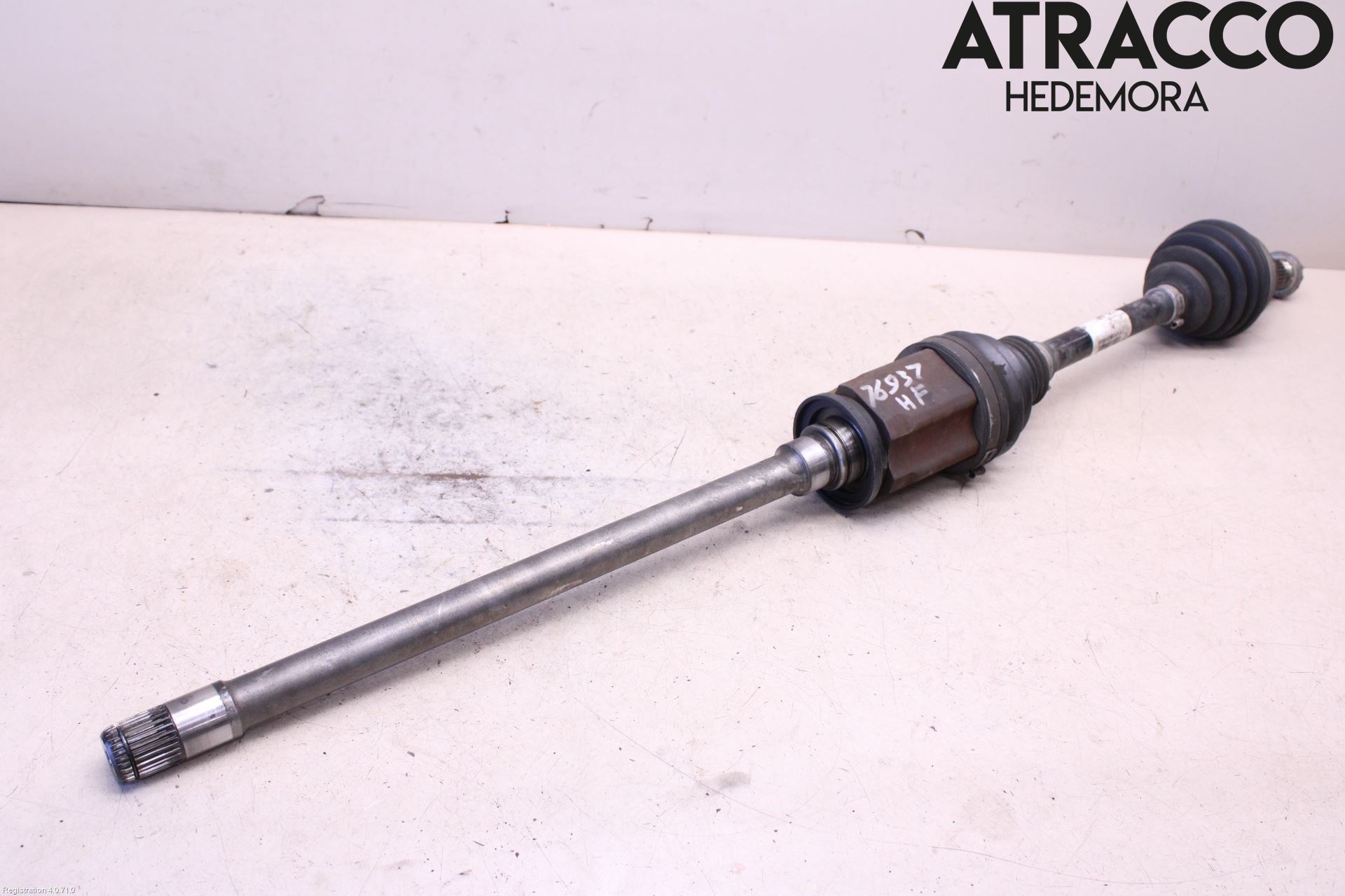 BMW X6 E71/E72   08-14 Drivaxel Fram Höger