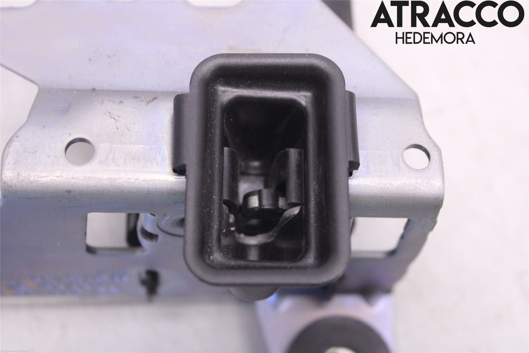 BMW 3 F30/F31/F80 12-19 Låskista Baklucka