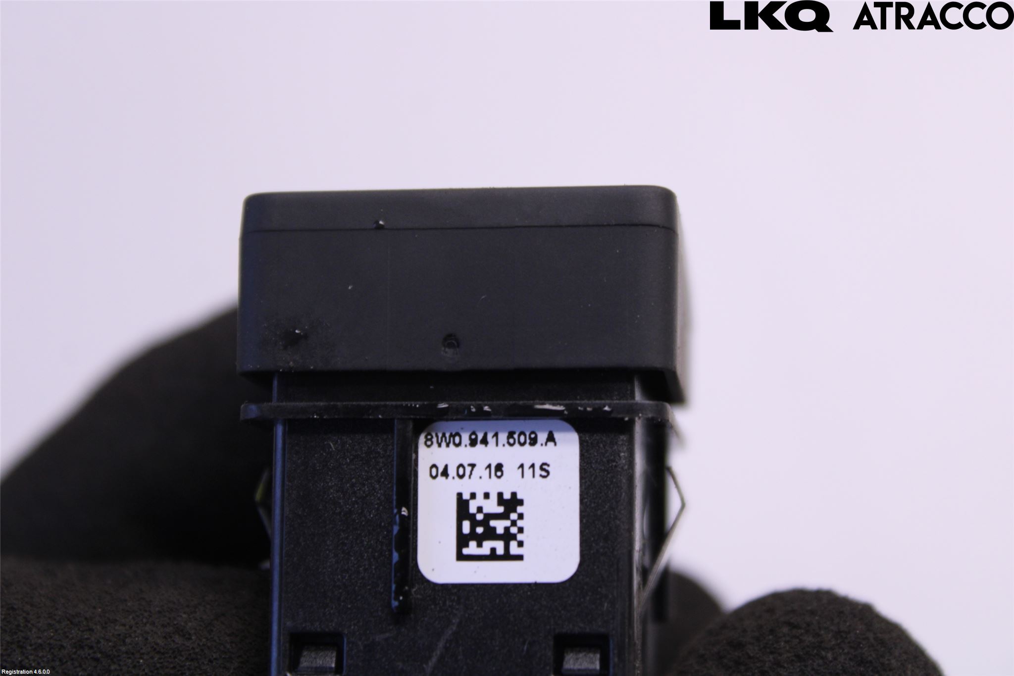 Audi A4/S4 B9 16-19 Strömställare Varnings