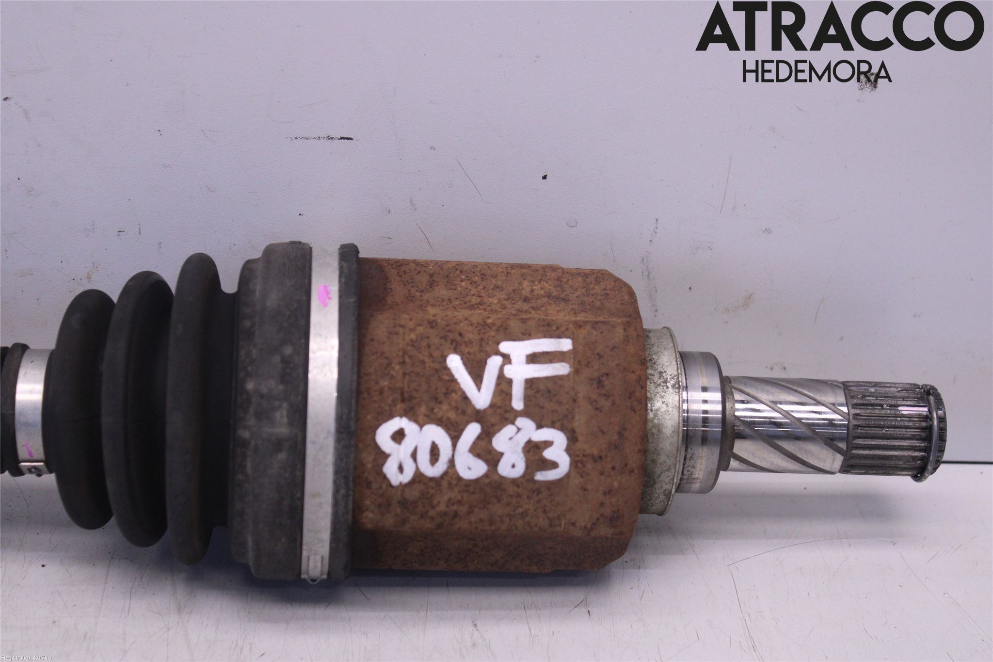 Nissan QASHQAI   07-10 Drivaxel Fram Vänster