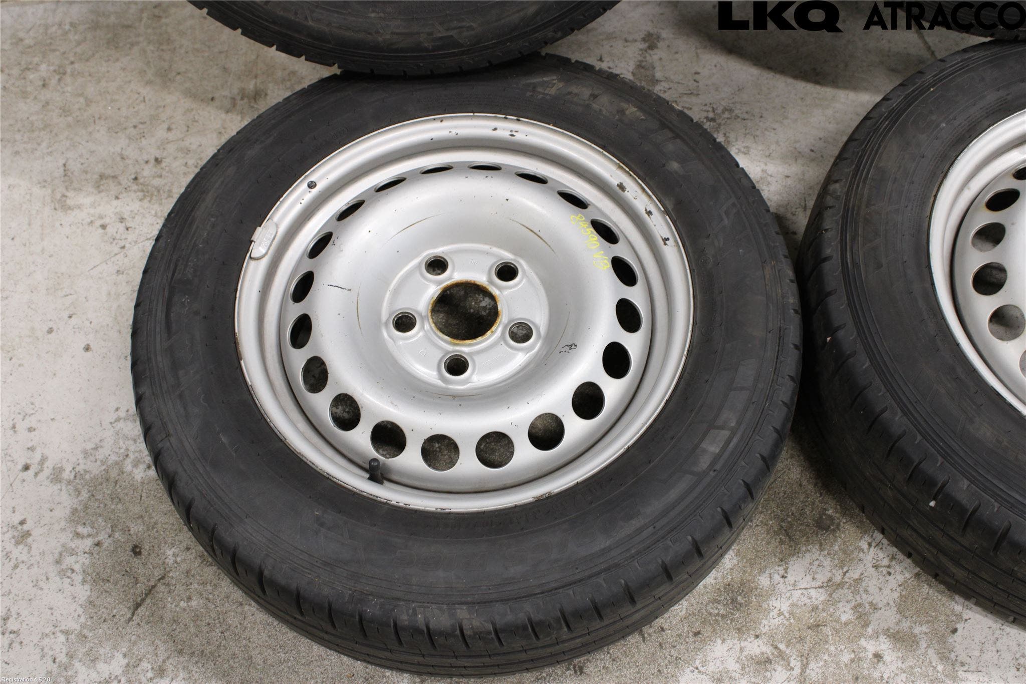 Volkswagen VW TRANSP/CARAVELLE (T6) 16-22 Sommardäck Plåtfälg 4St