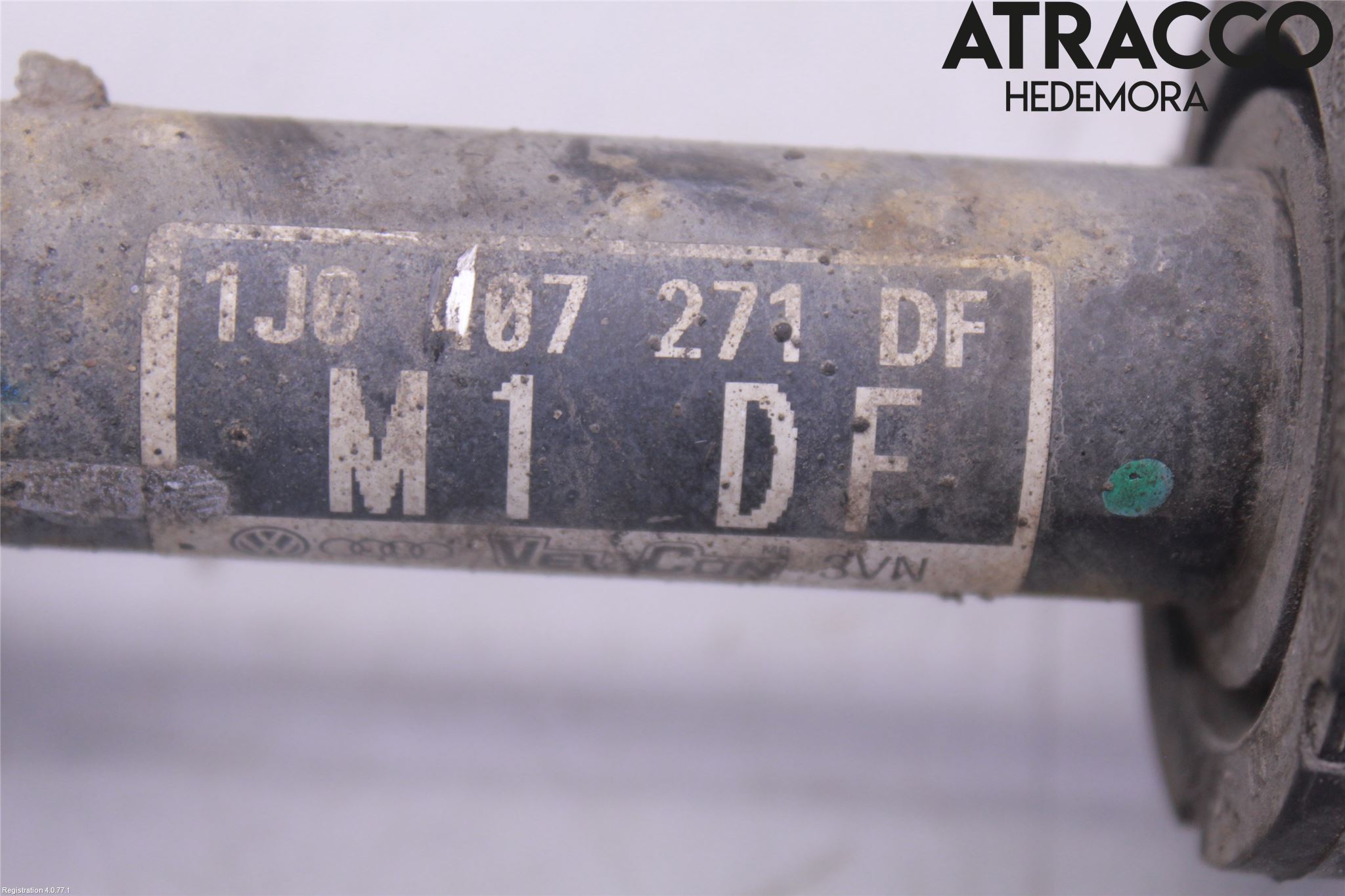 Volkswagen VW BEETLE 98-10 Drivaxel Fram Vänster